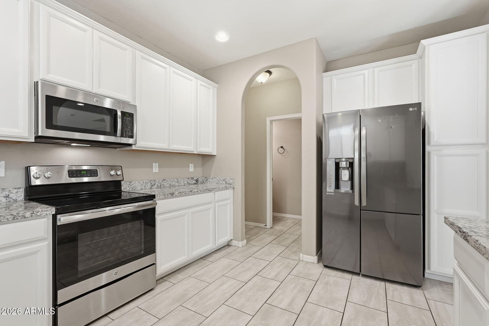 2945 N Sonoran Hills, Mesa, AZ 85207 — photo 15 of 32