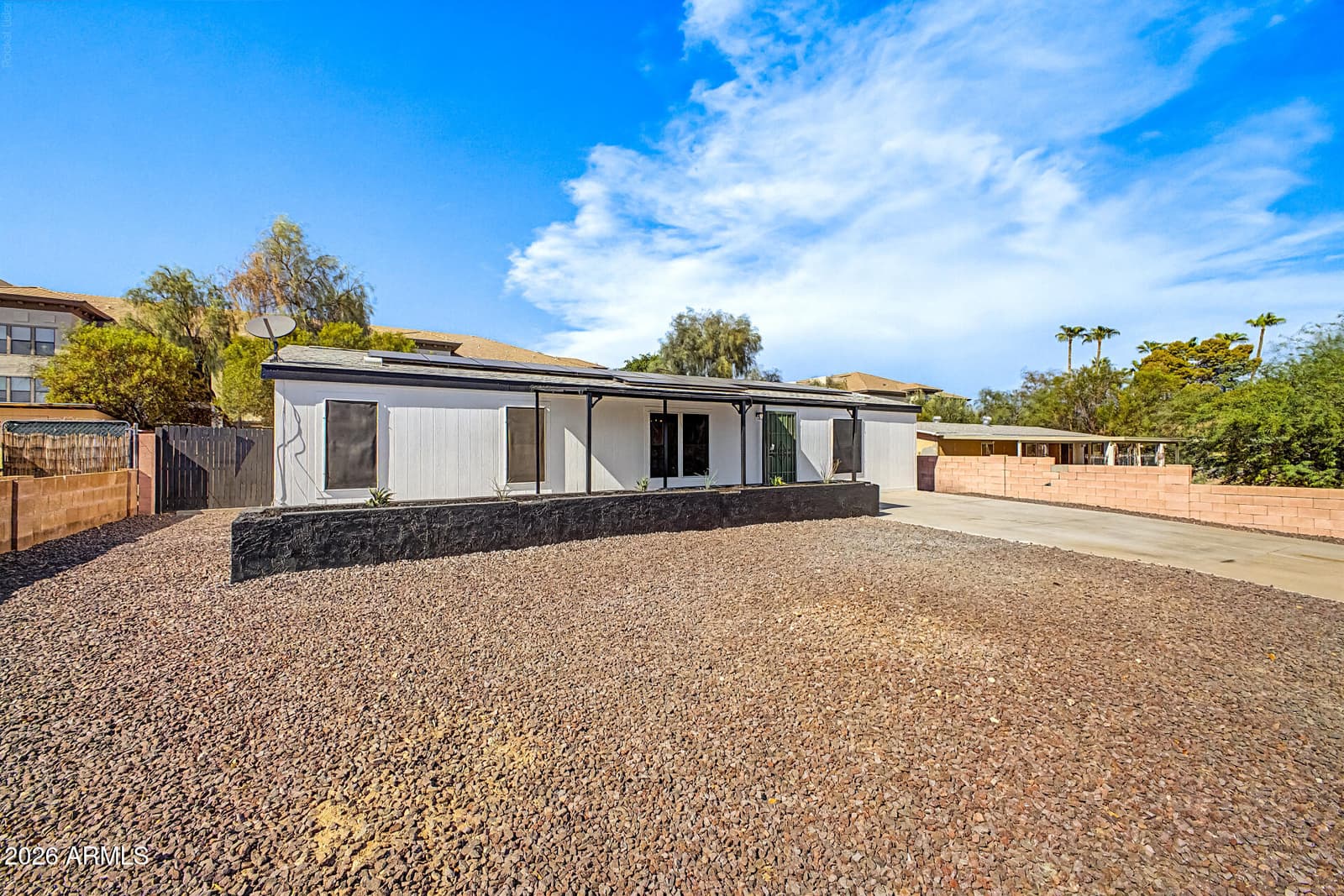 2526 E Behrend Drive, Phoenix, AZ 85050 — photo 3 of 27
