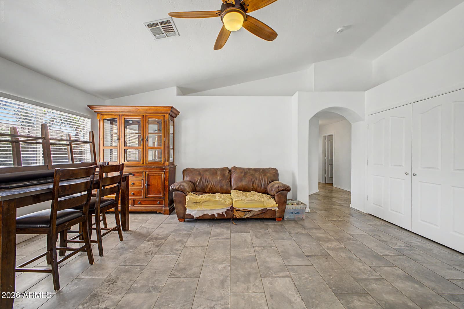 3753 E Whitehall Drive, San Tan Valley, AZ 85140 — photo 8 of 34