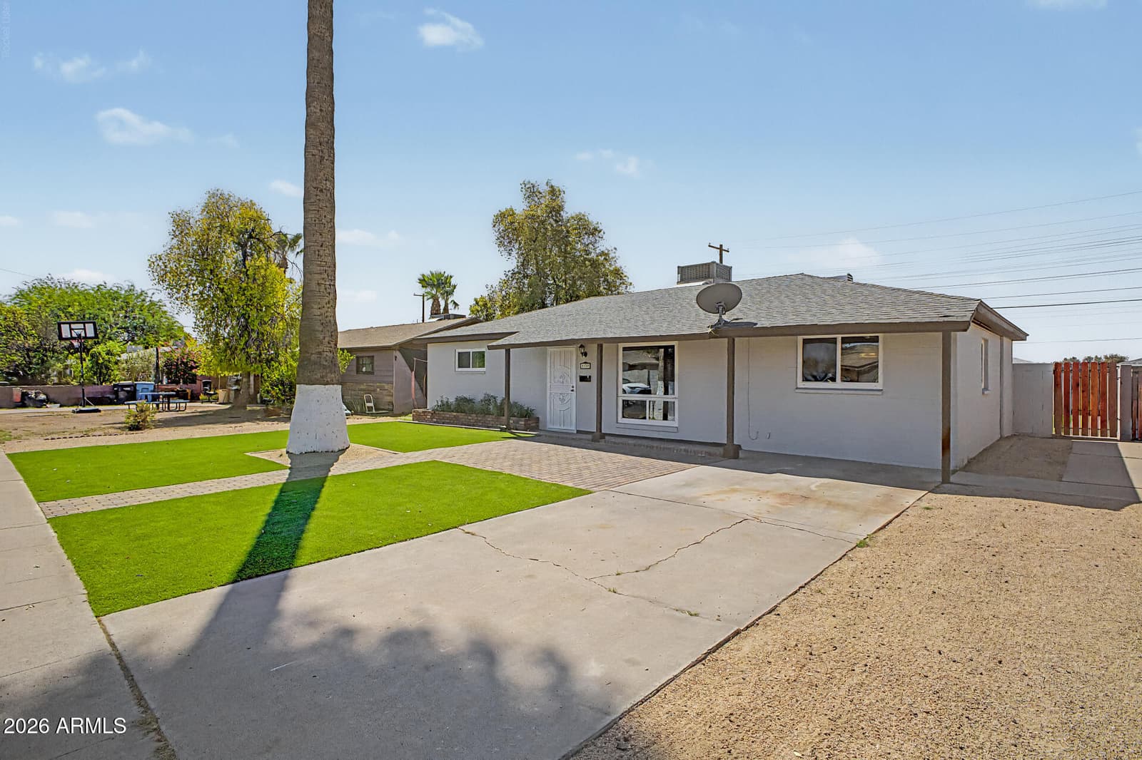 2929 W Loma Lane, Phoenix, AZ 85051 — photo 5 of 30