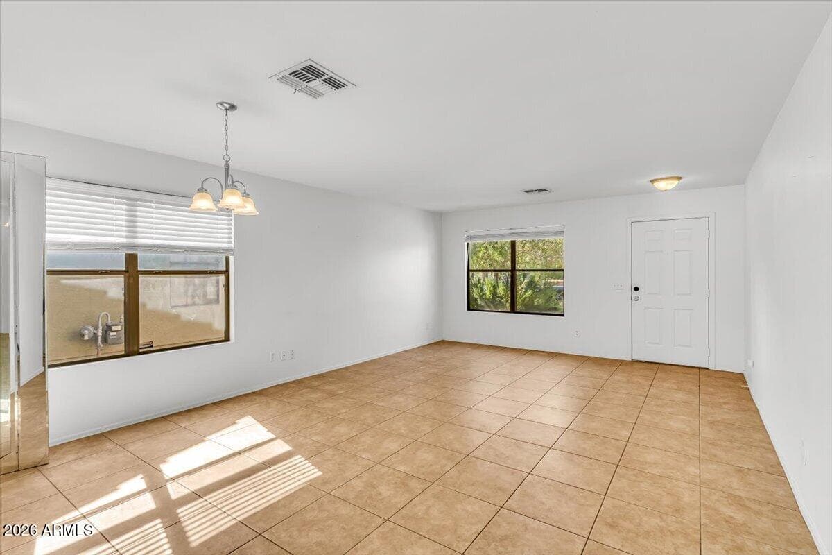 218 E Milada Drive, Phoenix, AZ 85042 — photo 6 of 34
