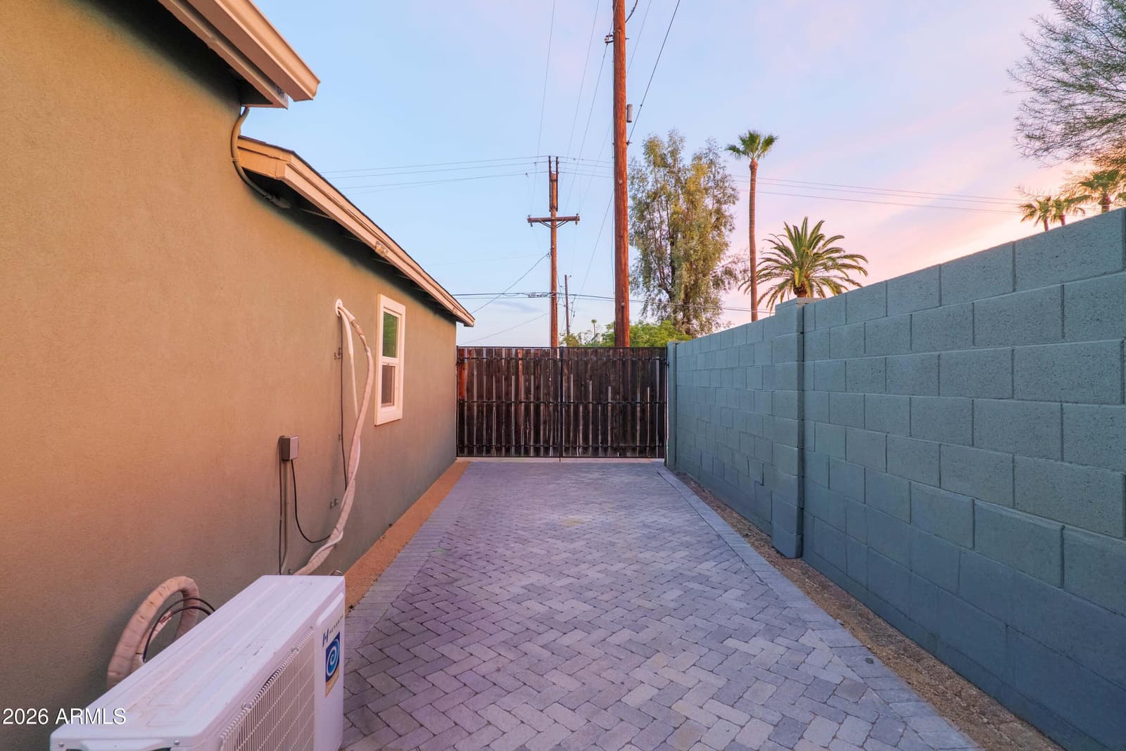 3402 N 26th Place, Phoenix, AZ 85016 — photo 50 of 56