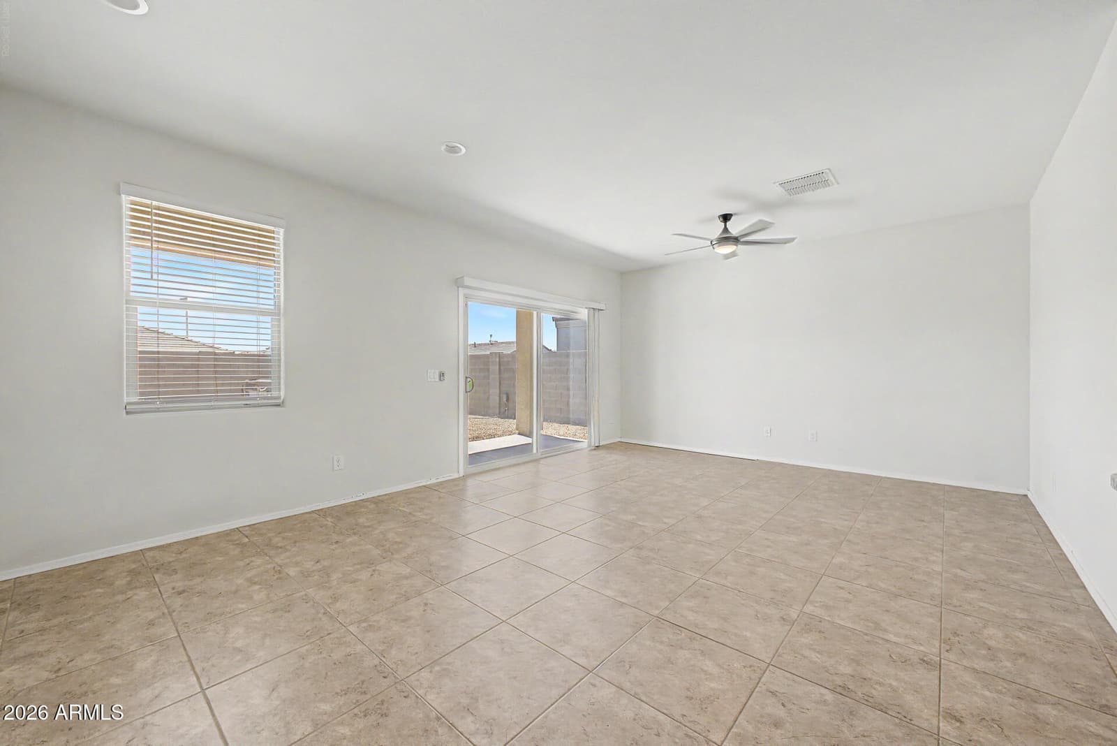 31021 W Columbus Avenue, Buckeye, AZ 85396 — photo 5 of 27