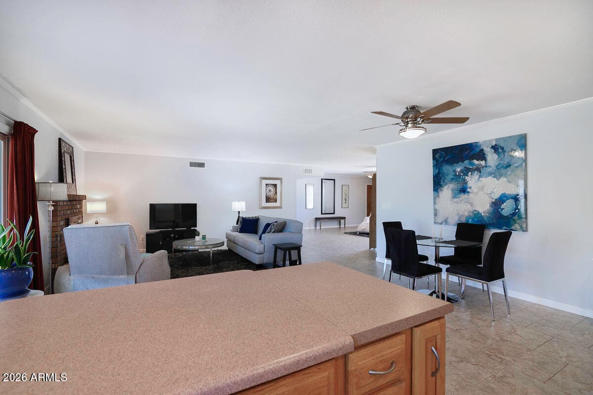4302 E San Gabriel Avenue, Phoenix, AZ 85044 — photo 7 of 25