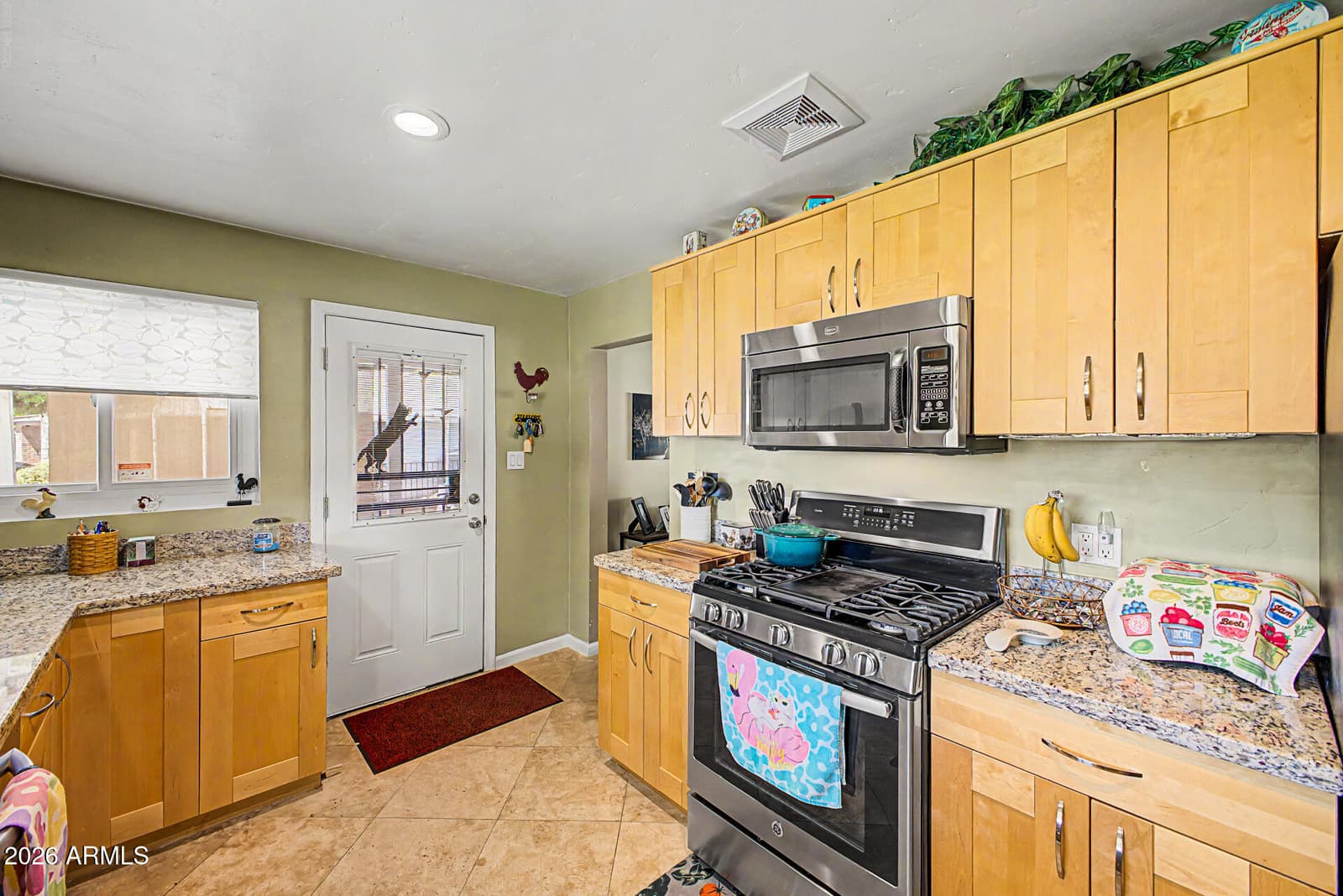 526 W Townley Avenue, Phoenix, AZ 85021 — photo 11 of 25