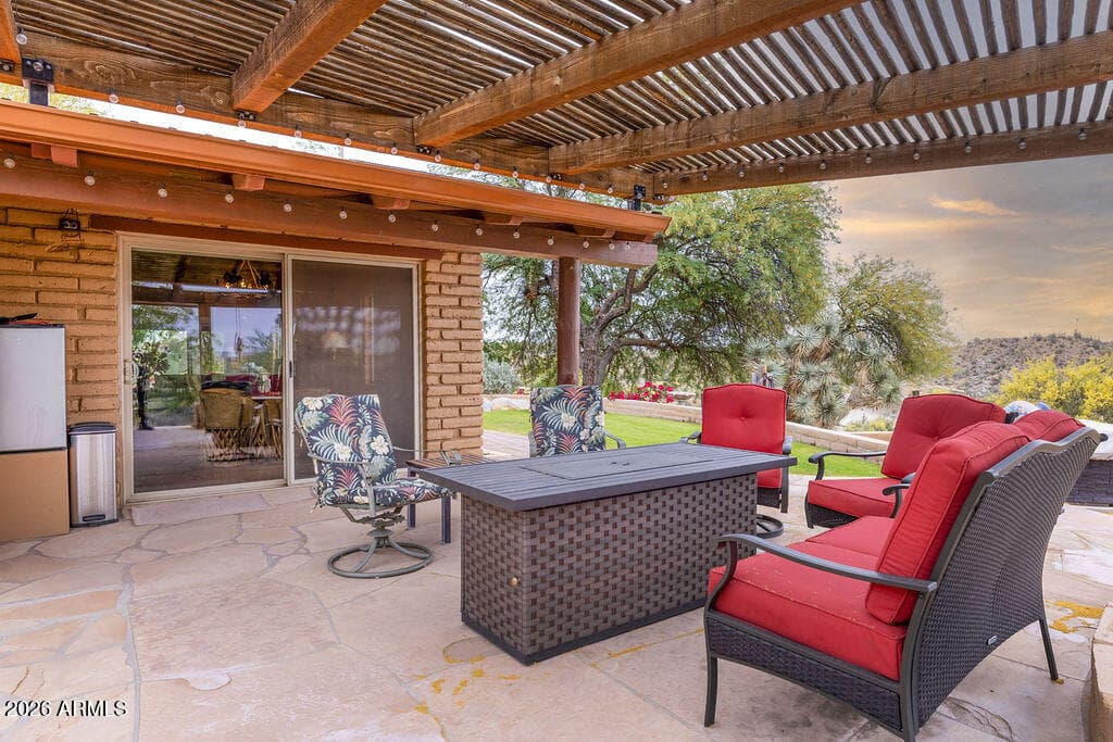 1305 Jack Burden Road, Wickenburg, AZ 85390 — photo 9 of 54