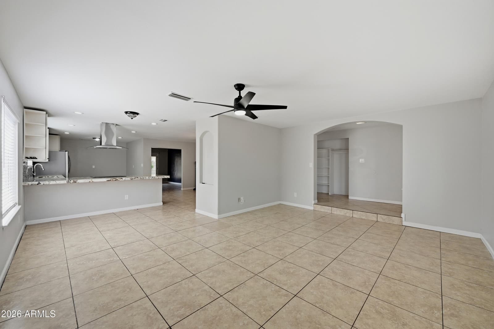 1651 E Apollo Road, Phoenix, AZ 85042 — photo 5 of 23