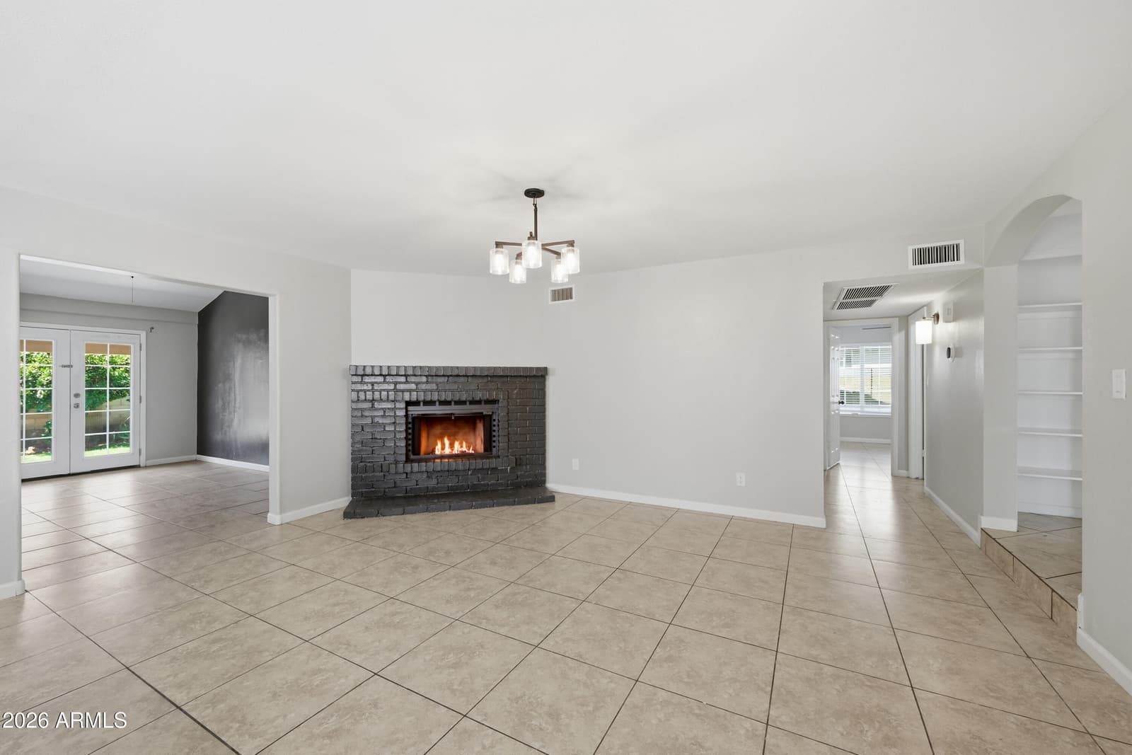 1651 E Apollo Road, Phoenix, AZ 85042 — photo 7 of 23