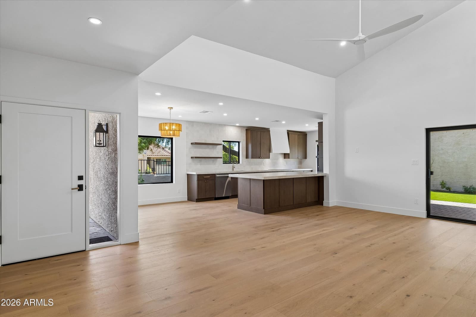 7817 E Sandalwood Drive, Scottsdale, AZ 85250 — photo 11 of 43