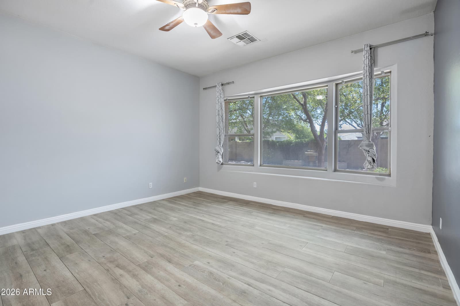 7333 N Kirsten Avenue, Glendale, AZ 85305 — photo 23 of 53