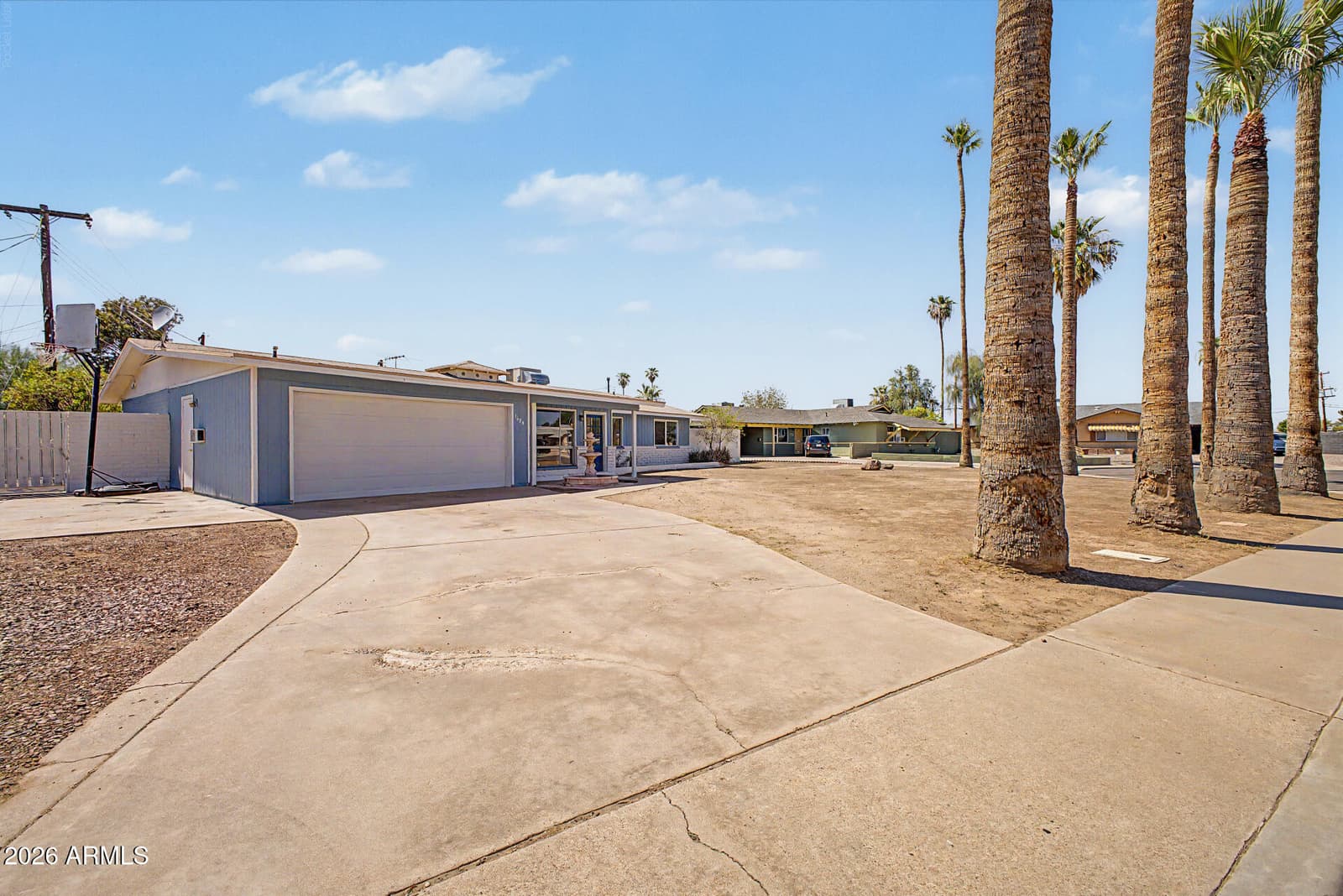 1624 N Revere Street, Mesa, AZ 85201 — photo 5 of 44