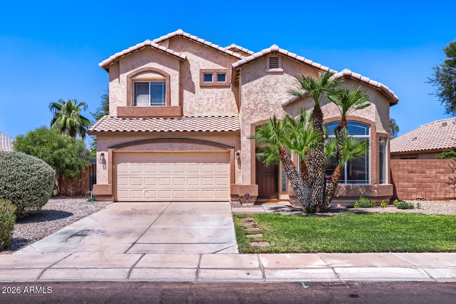 10932 W Granada Road, Avondale, AZ 85392 — photo 5 of 31