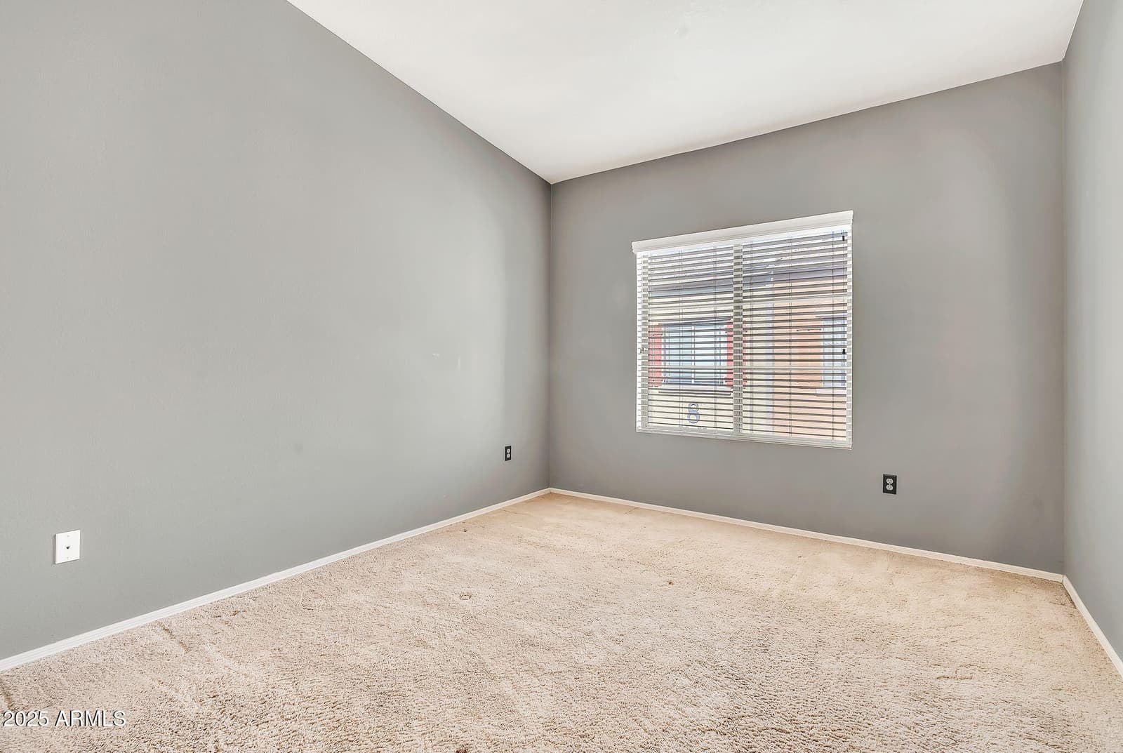 16825 N 14th Street 24, Phoenix, AZ 85022 — photo 33 of 41