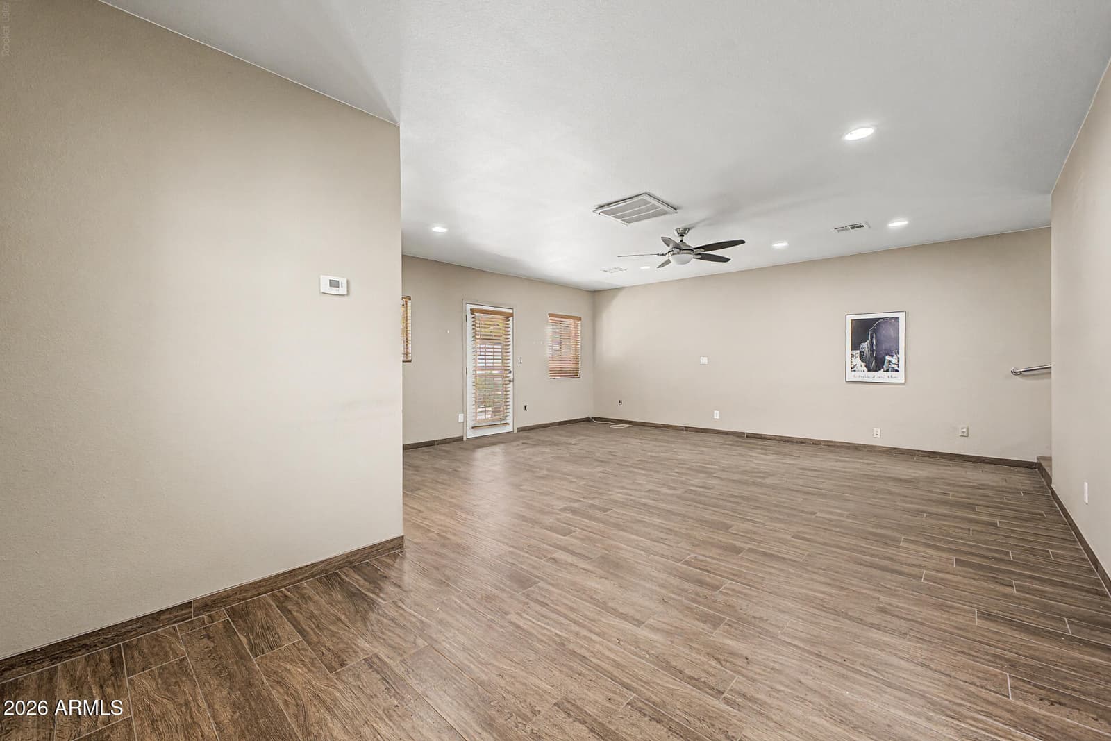 1516 W Shangri La Road, Phoenix, AZ 85029 — photo 11 of 31