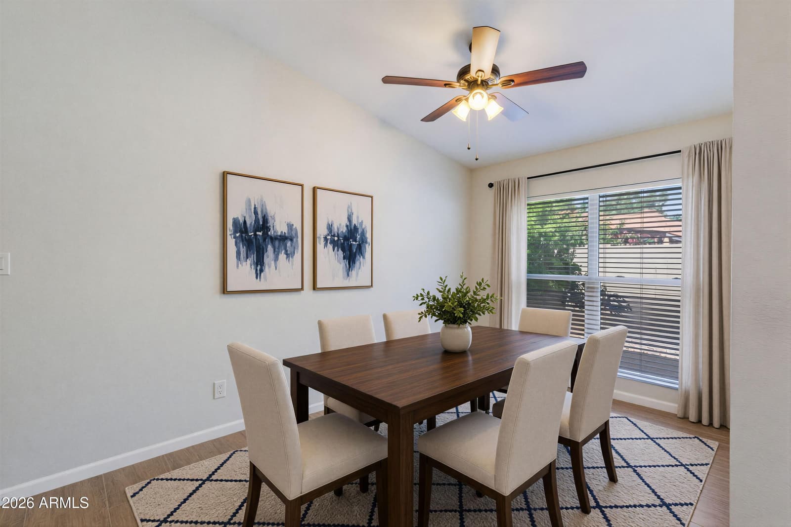 15008 N 6th Circle, Phoenix, AZ 85023 — photo 4 of 32