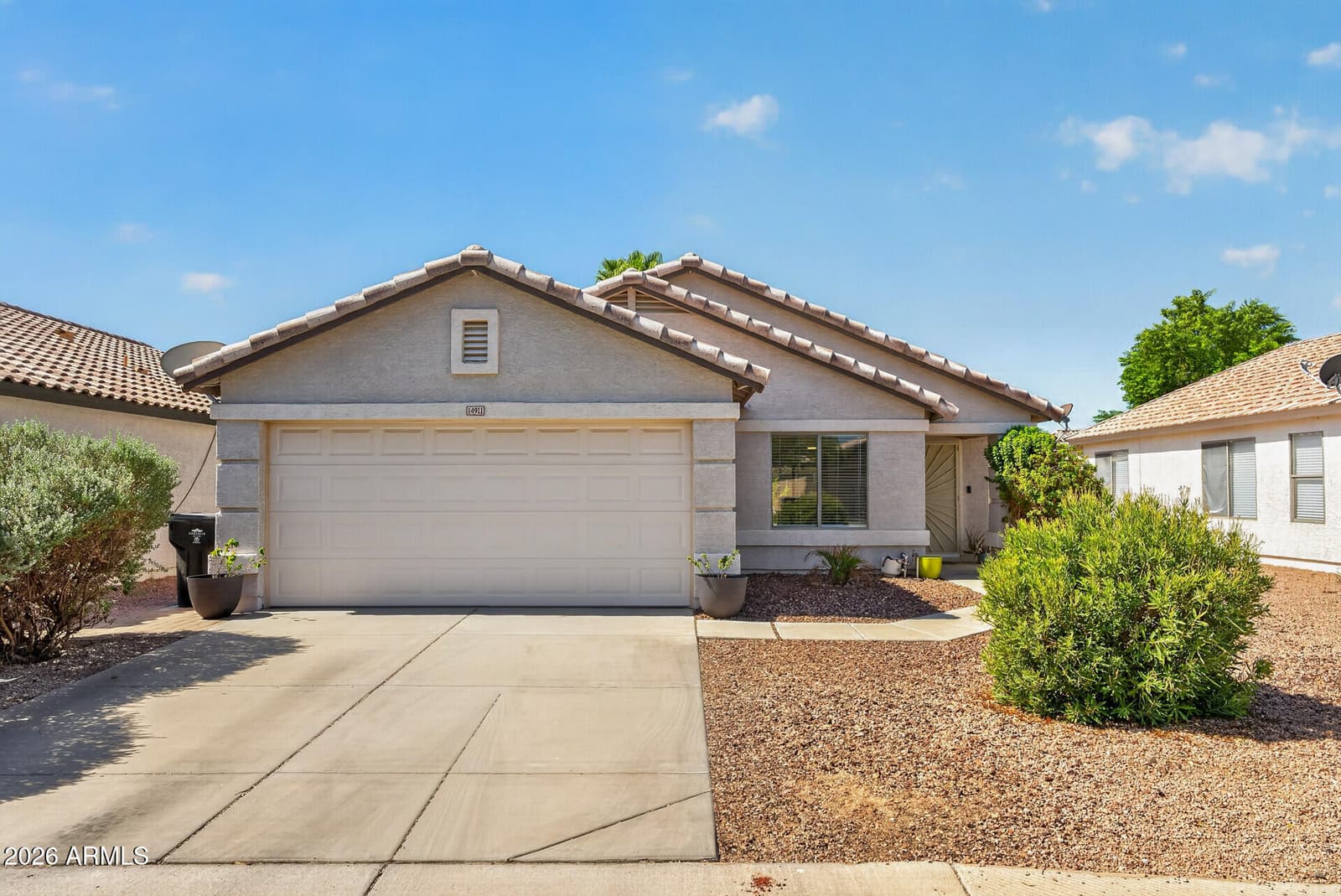 14911 W Port Royale Lane, Surprise, AZ 85379 — photo 4 of 68