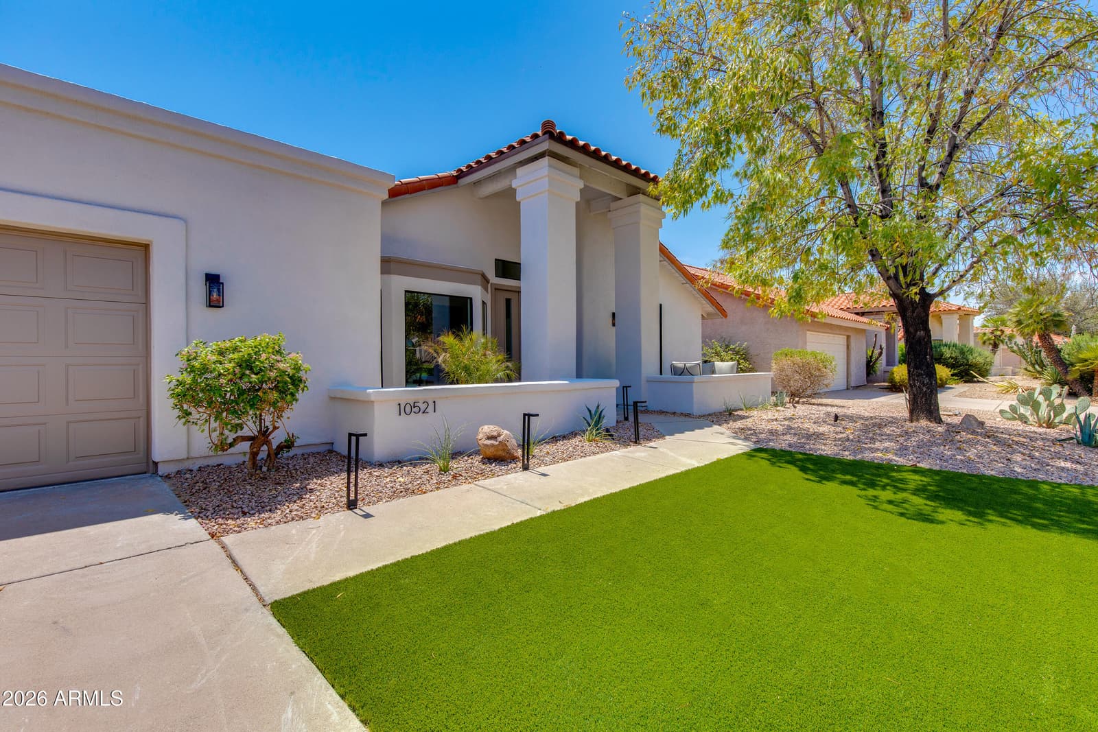 10521 E Bella Vista Drive, Scottsdale, AZ 85258 — photo 9 of 37