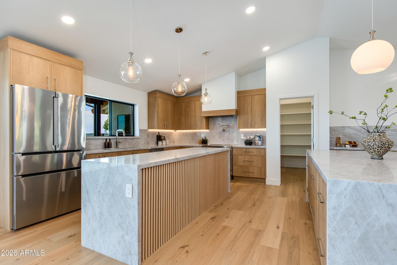 10521 E Bella Vista Drive, Scottsdale, AZ 85258 — photo 15 of 37