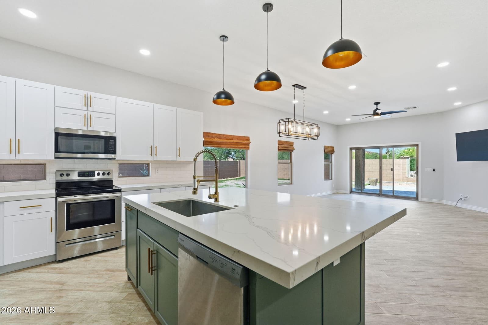 6862 E San Cristobal Way, Gold Canyon, AZ 85118 — photo 14 of 45