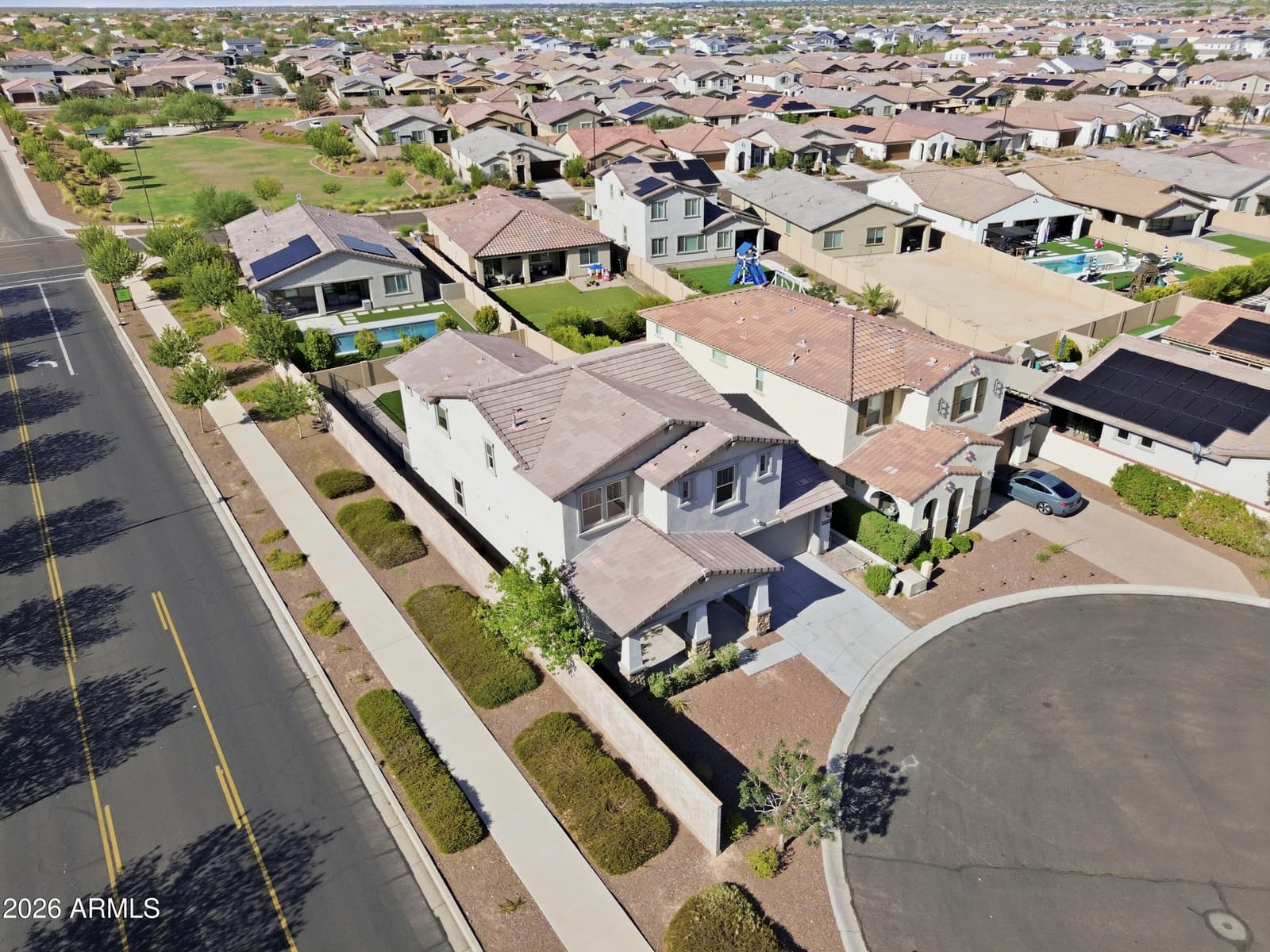 19994 W Glenrosa Avenue, Litchfield Park, AZ 85340 — photo 8 of 42