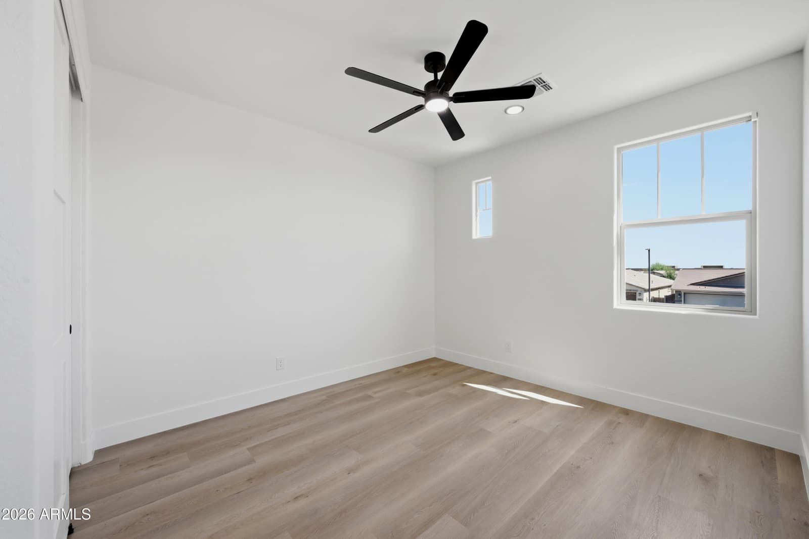 19994 W Glenrosa Avenue, Litchfield Park, AZ 85340 — photo 11 of 42