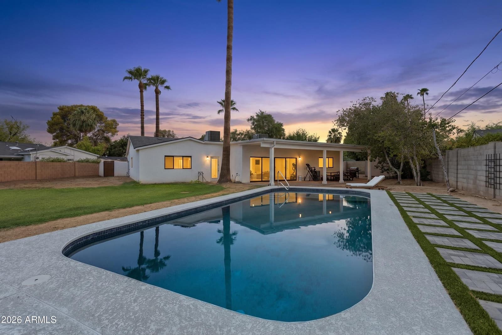 504 W Harmont Drive, Phoenix, AZ 85021 — photo 4 of 55