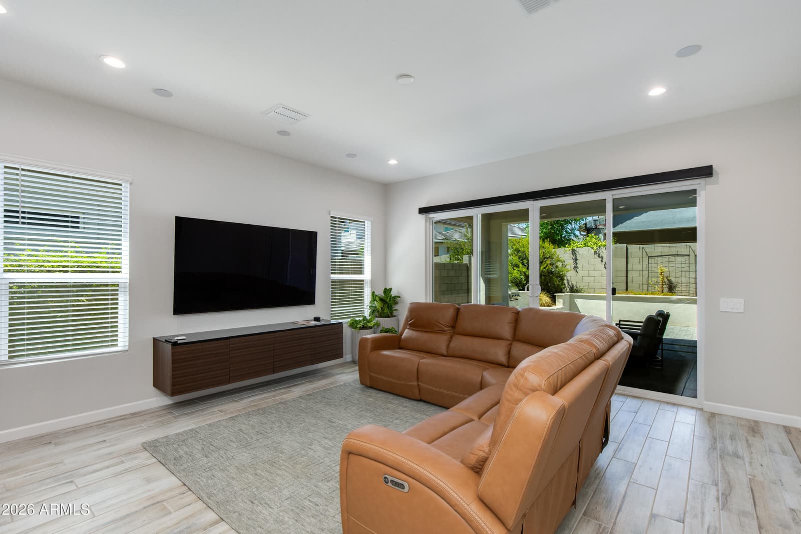 5126 E Village Drive, Scottsdale, AZ 85254 — photo 15 of 57