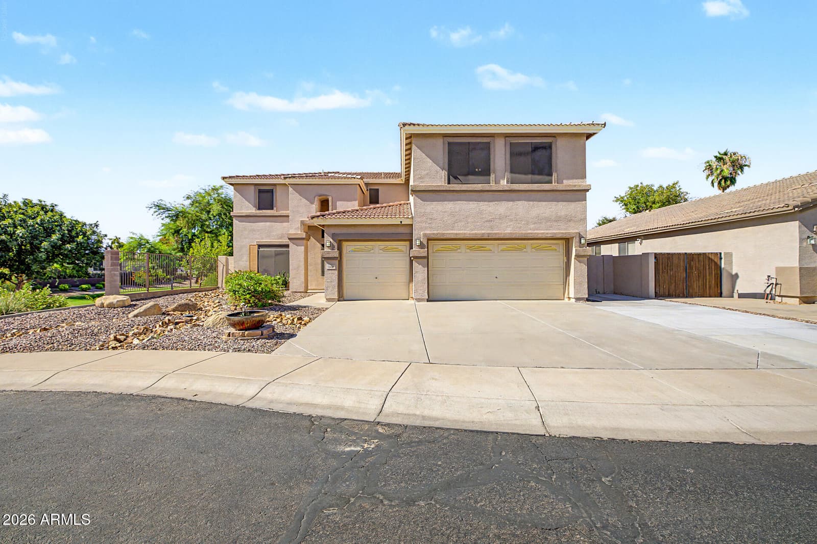 144 W Teakwood Place, Chandler, AZ 85248 — photo 11 of 90