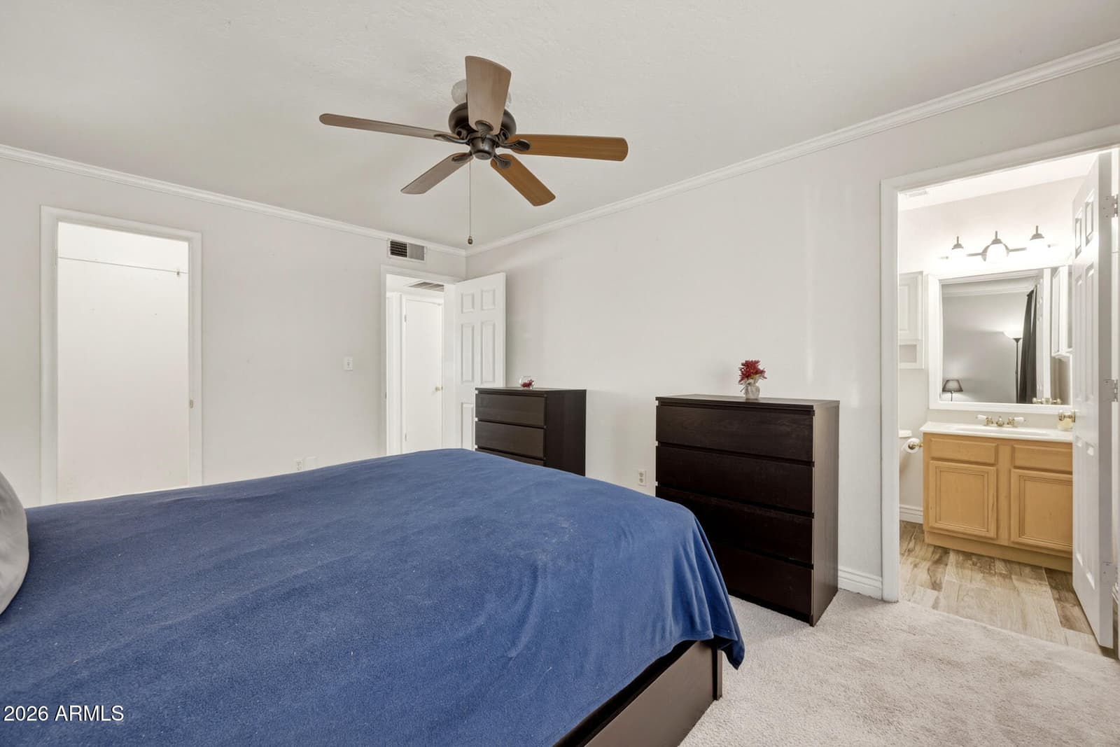 407 E Julie Drive, Tempe, AZ 85283 — photo 14 of 27