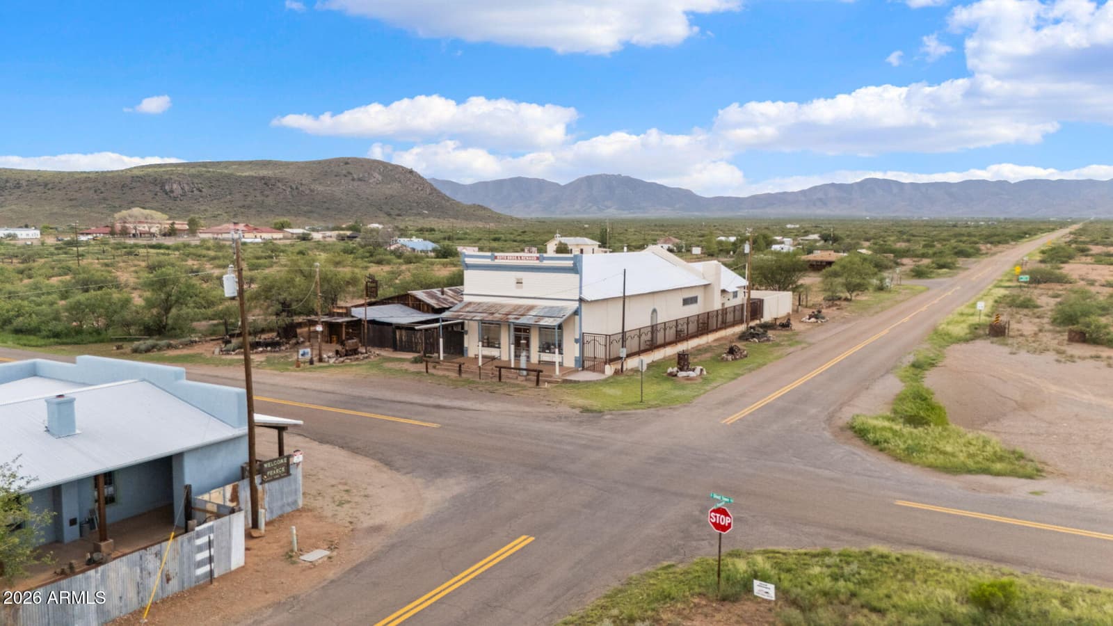 905 Ghost Town Trail, Pearce, AZ 85625 — photo 4 of 52