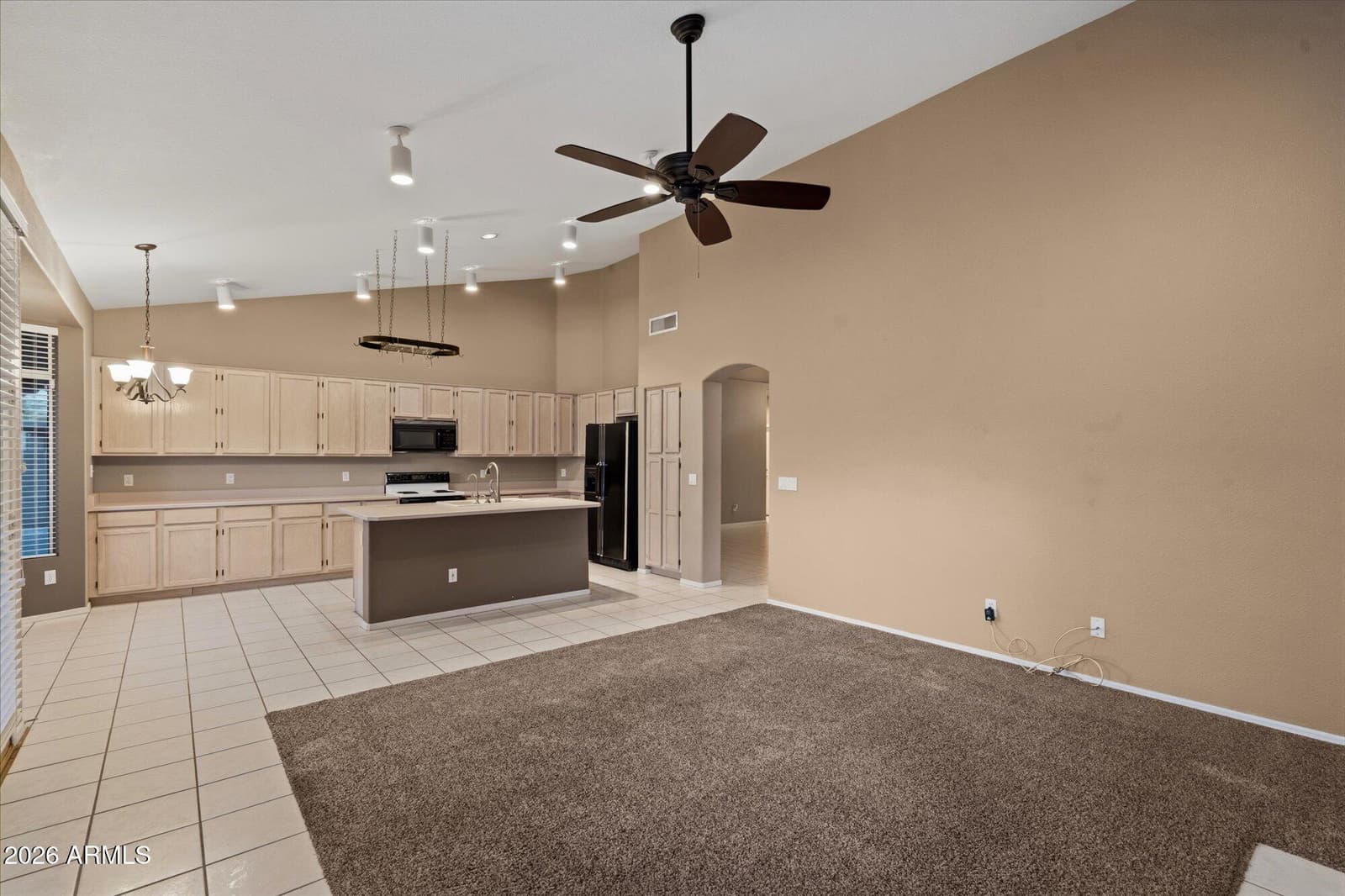 22407 N 71st Lane, Glendale, AZ 85310 — photo 11 of 34