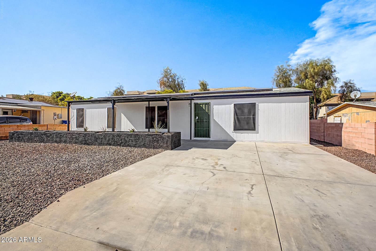 2526 E Behrend Drive, Phoenix, AZ 85050 — photo 2 of 27