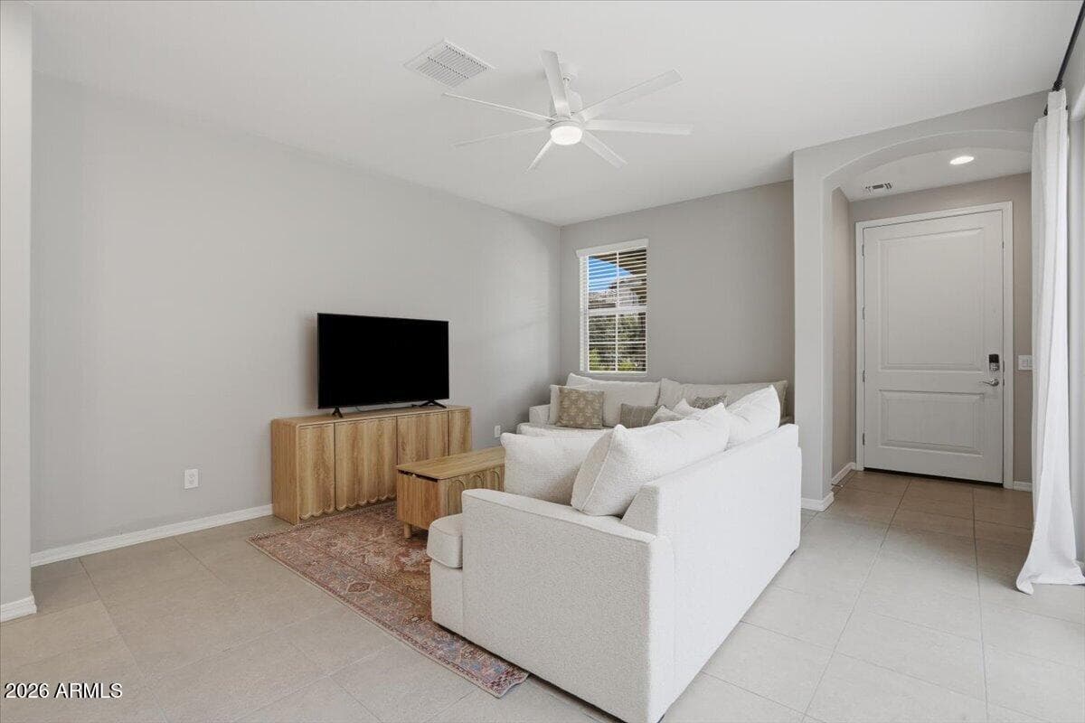 4141 E Jones Street, Gilbert, AZ 85295 — photo 10 of 32