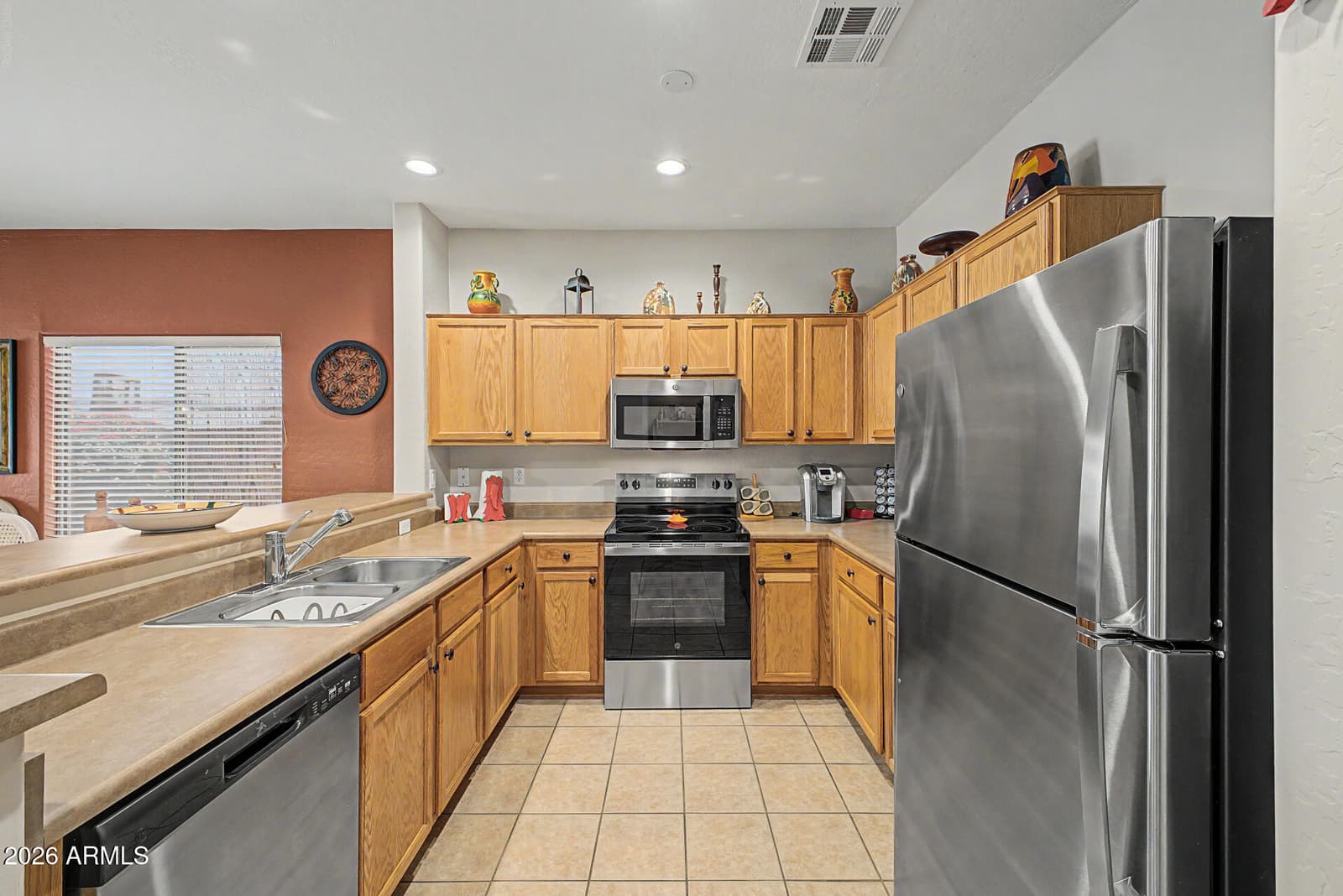 29213 N Shannon Drive, San Tan Valley, AZ 85143 — photo 11 of 43