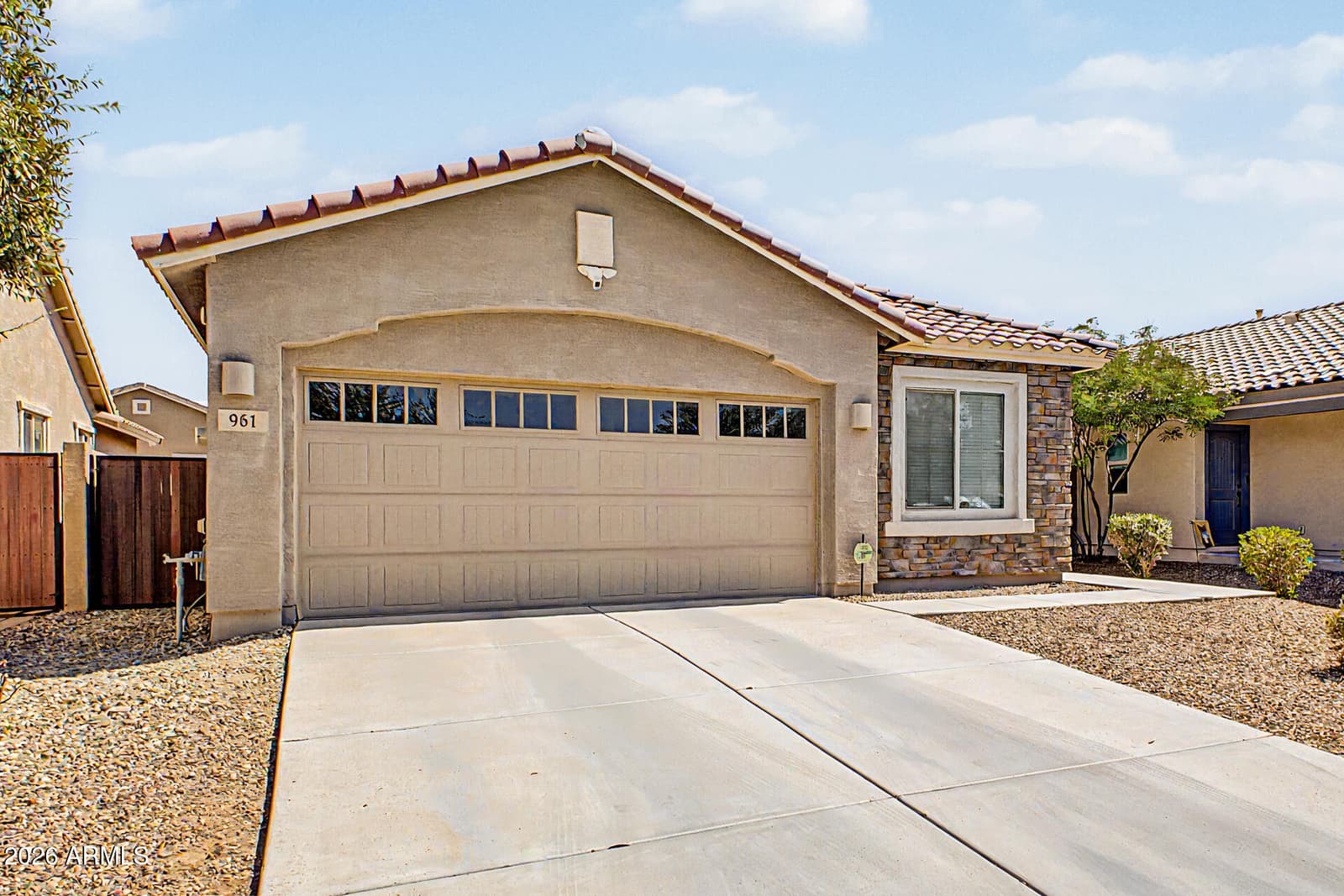 961 W Capulin Trail, San Tan Valley, AZ 85140 — photo 2 of 35