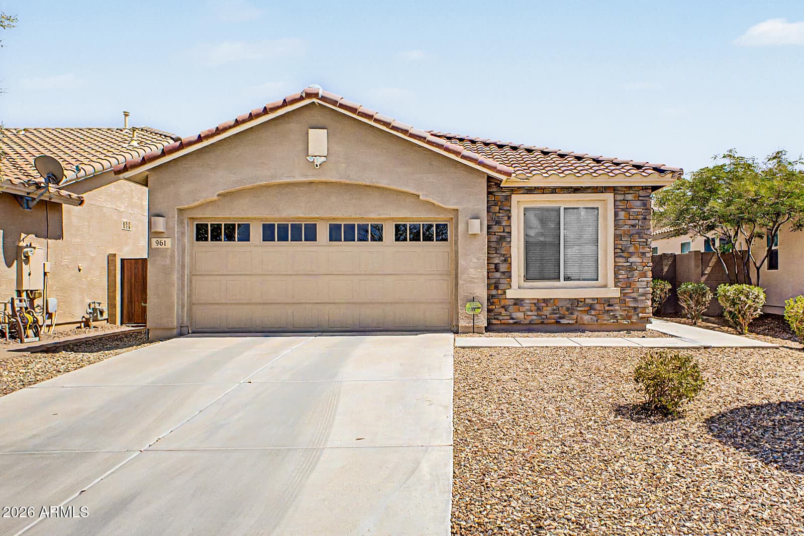 961 W Capulin Trail, San Tan Valley, AZ 85140 — photo 4 of 35