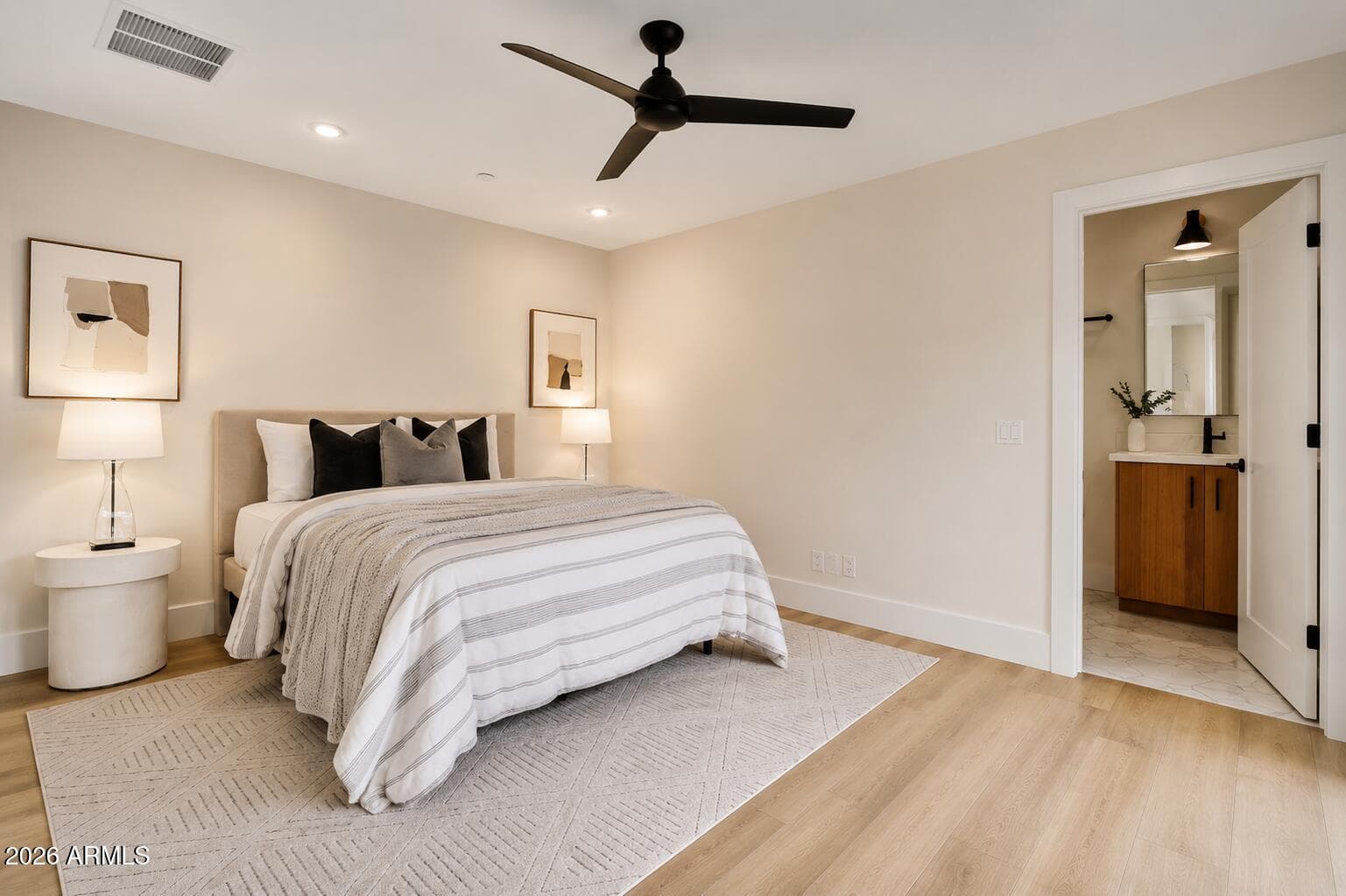 525 W Lamar Road W, Phoenix, AZ 85013 — photo 16 of 57
