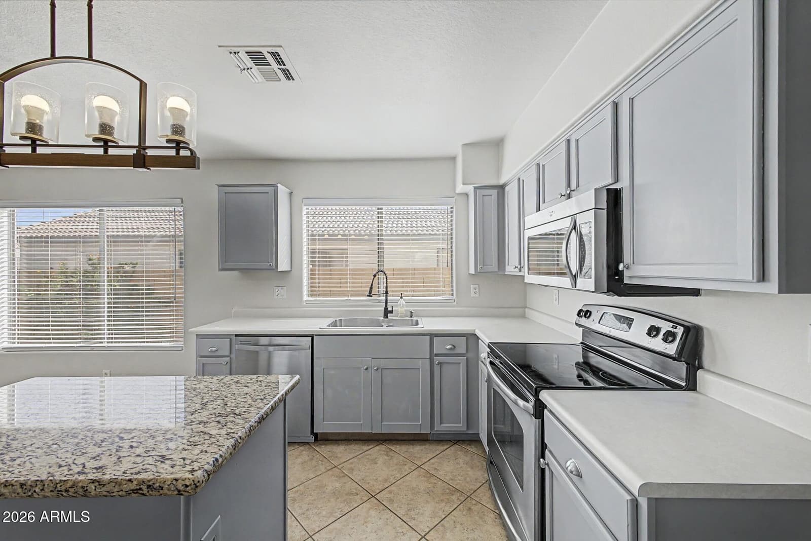 2233 E Soft Wind Drive, Phoenix, AZ 85024 — photo 8 of 31