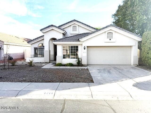 1211 W Carol Ann Way, Phoenix, AZ 85023 — photo 1 of 6