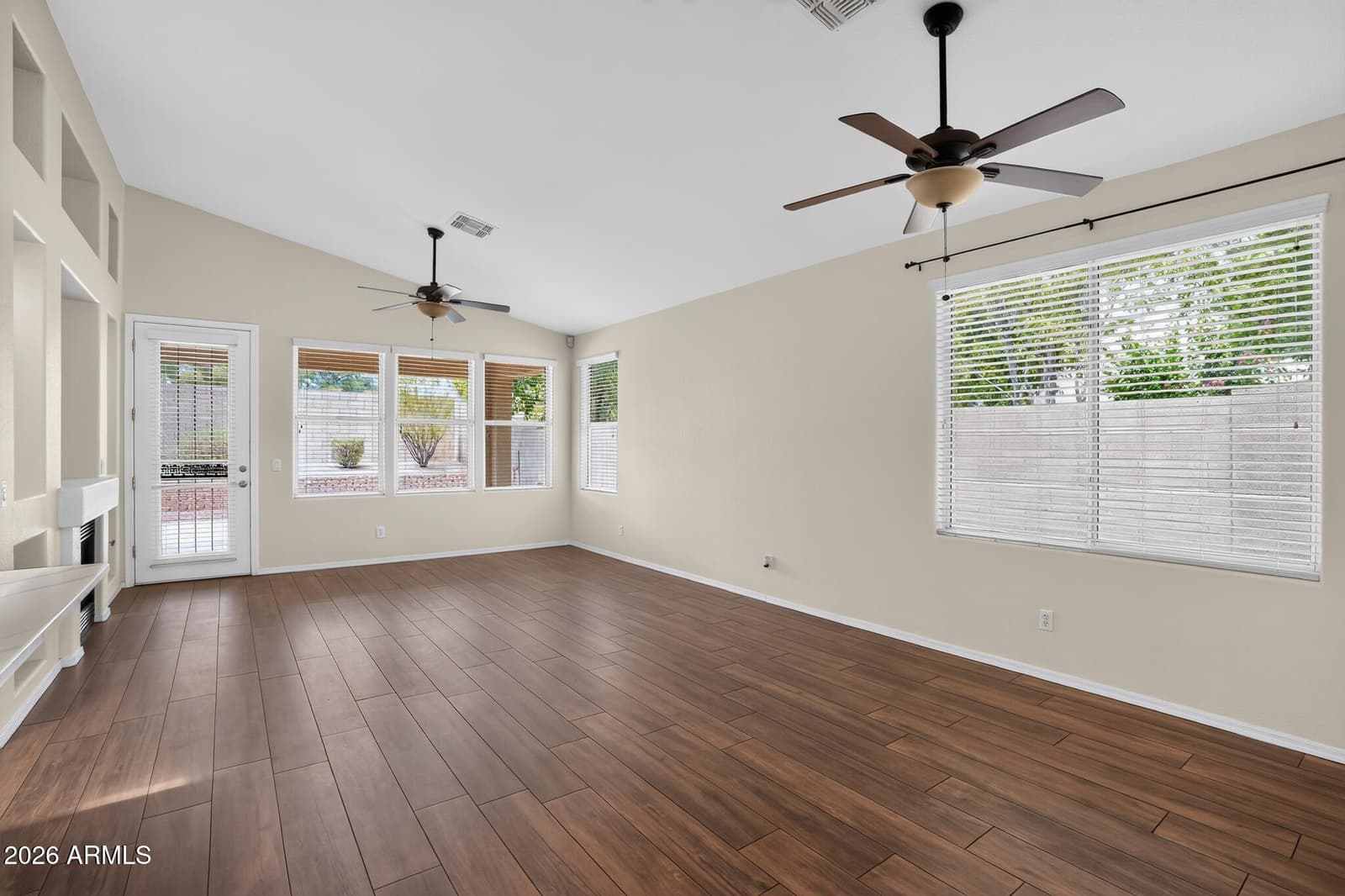 20808 N 70th Drive, Glendale, AZ 85308 — photo 11 of 25