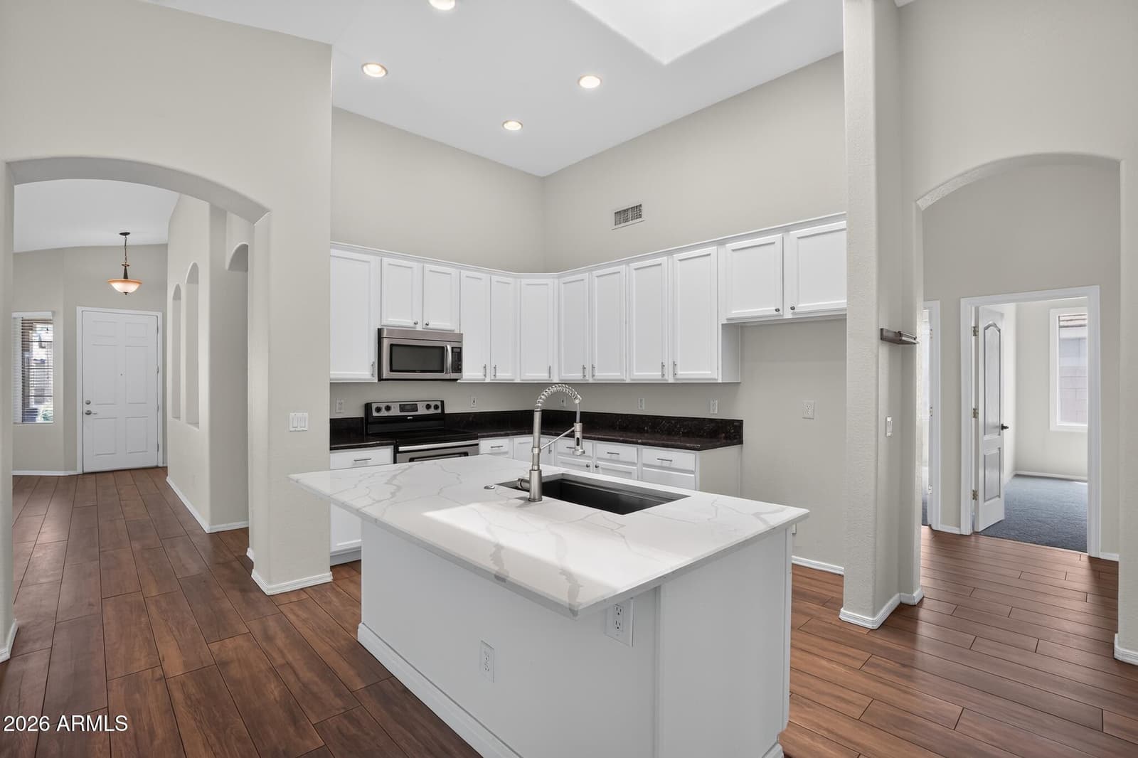 20808 N 70th Drive, Glendale, AZ 85308 — photo 5 of 25