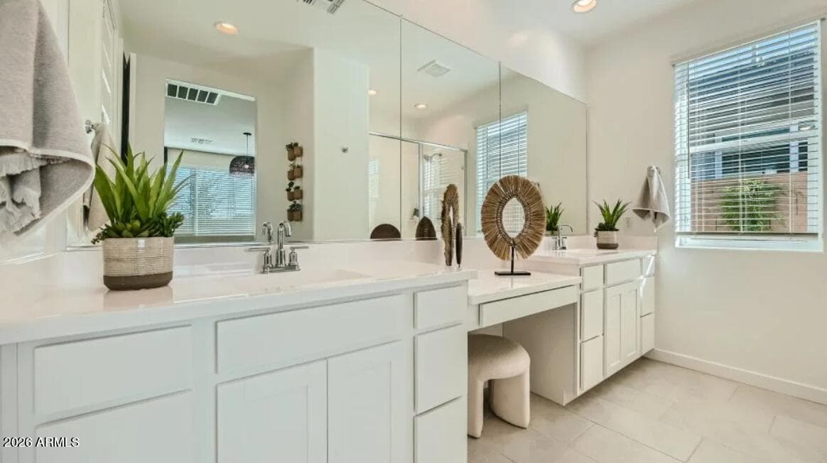 9743 W Sunderland Avenue, Phoenix, AZ 85037 — photo 10 of 19