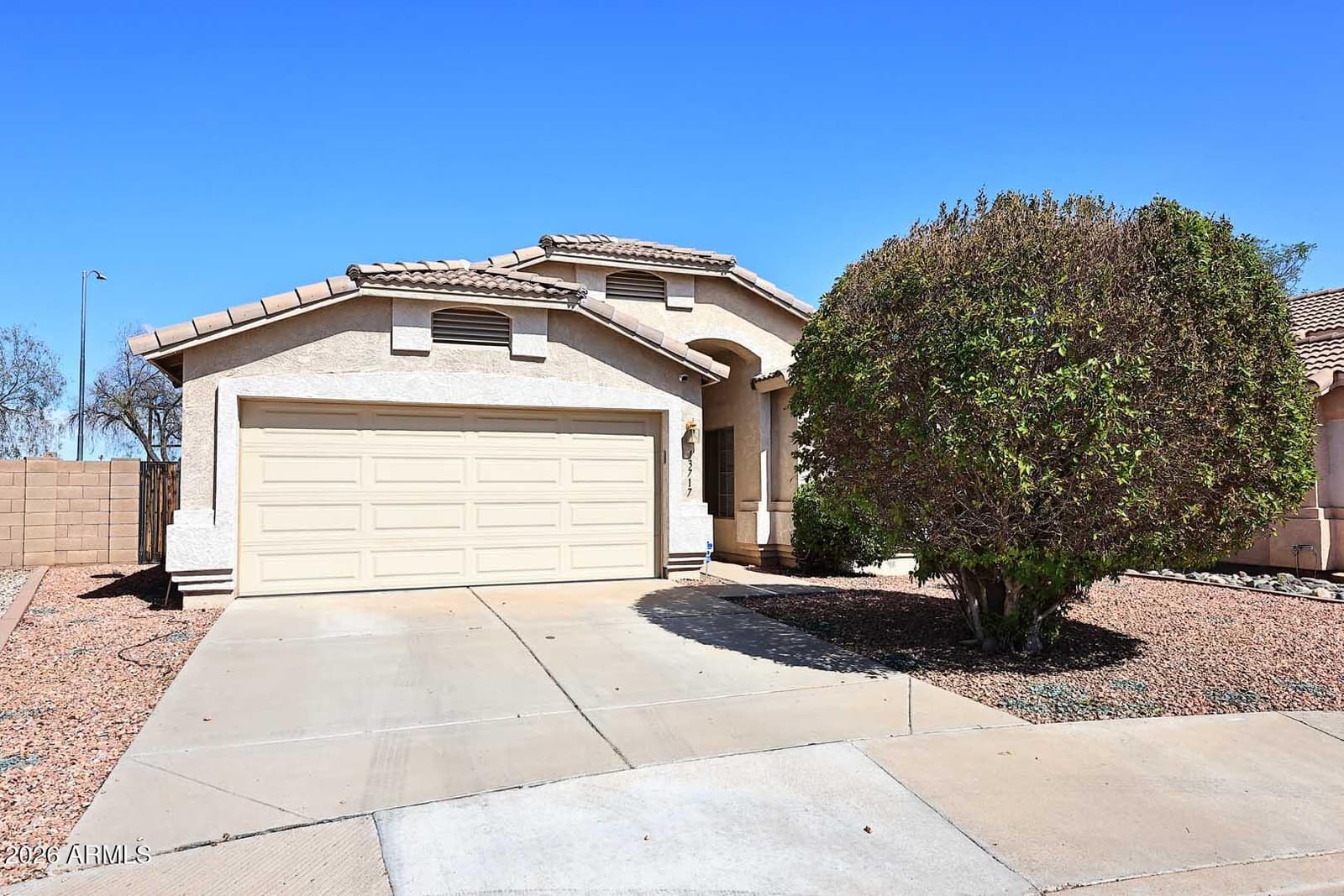 13717 N 127th Drive, El Mirage, AZ 85335 — photo 2 of 34