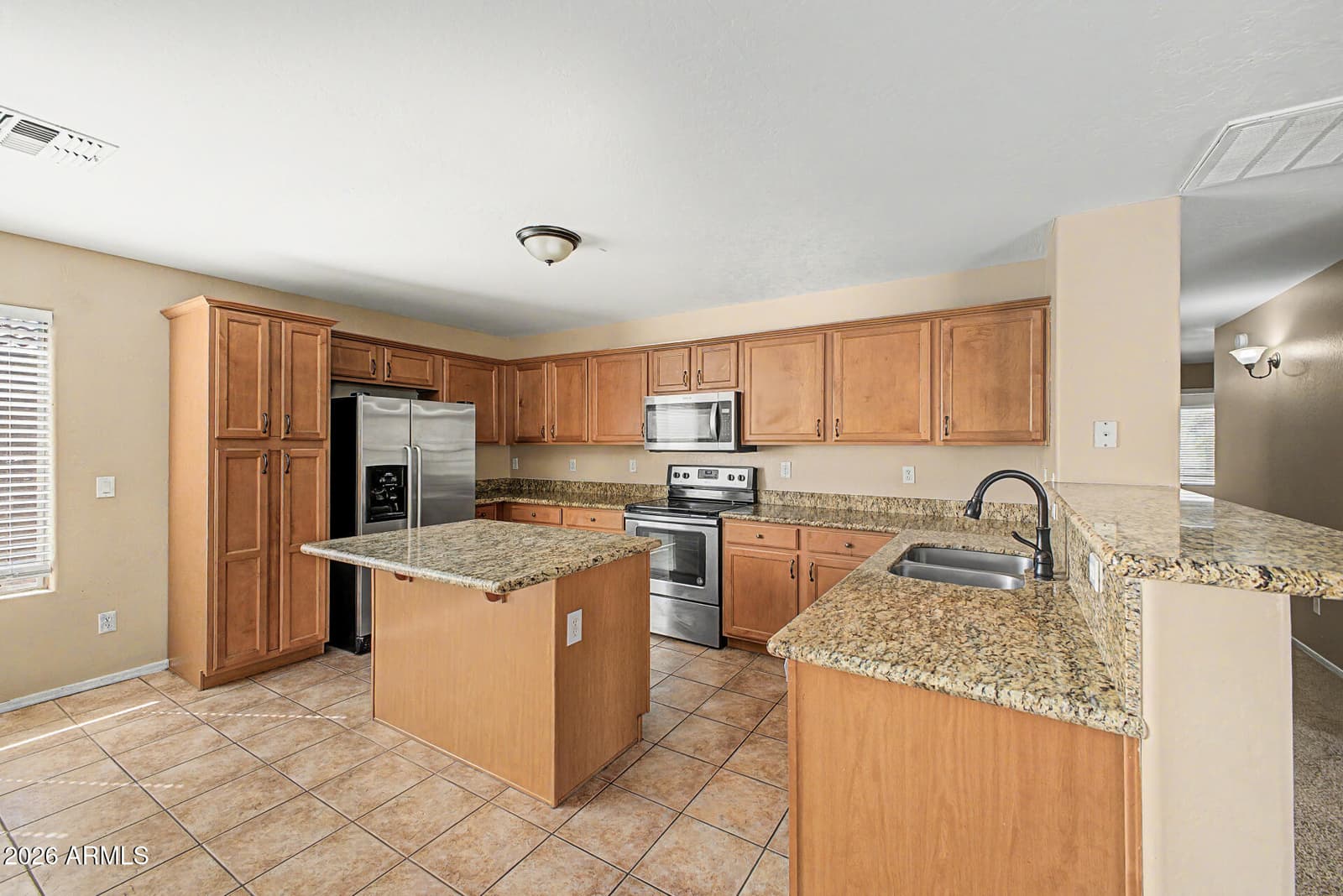 2151 W Allens Peak Drive, San Tan Valley, AZ 85144 — photo 9 of 30