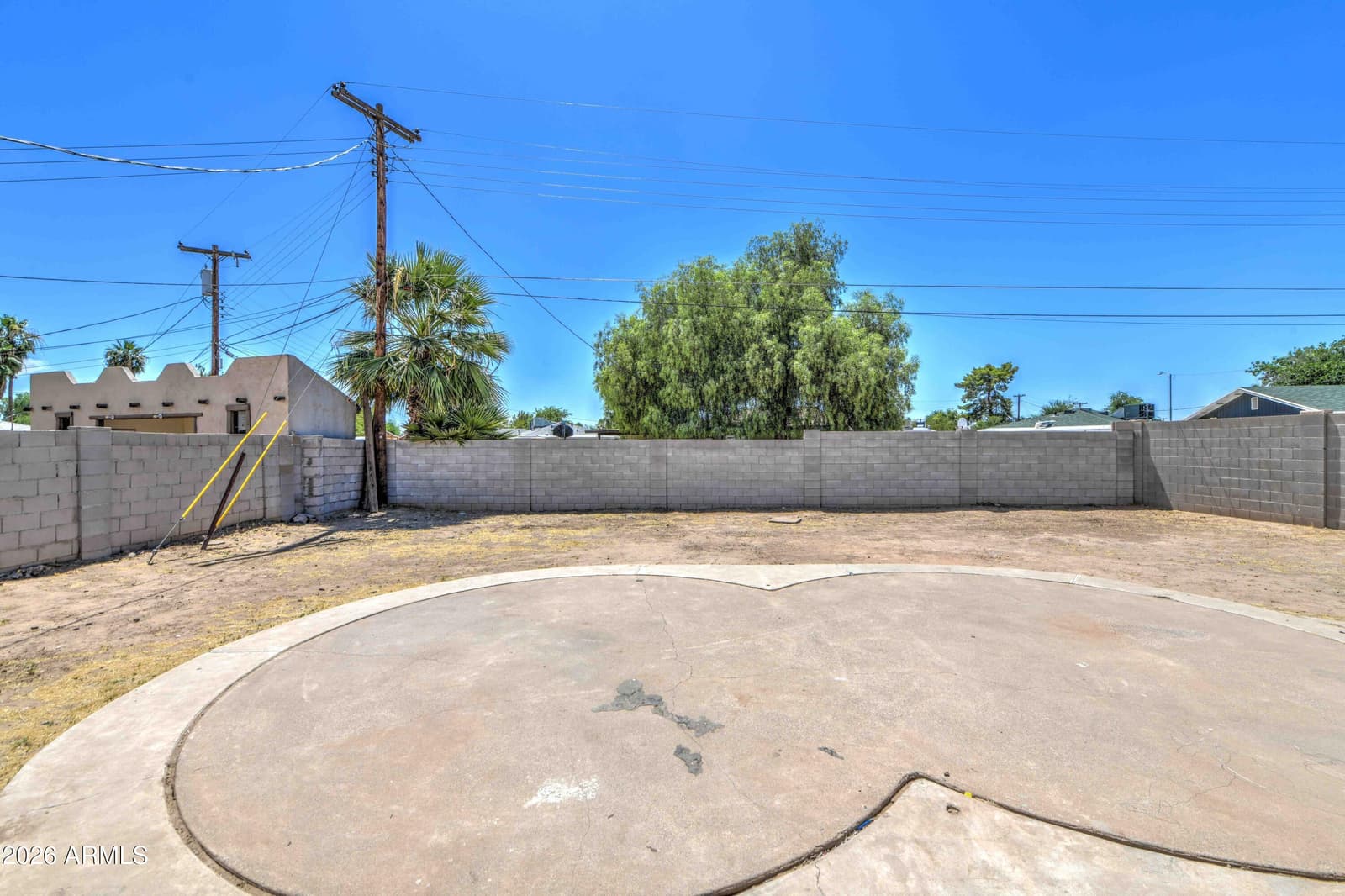 3530 N 63rd Drive, Phoenix, AZ 85033 — photo 28 of 34