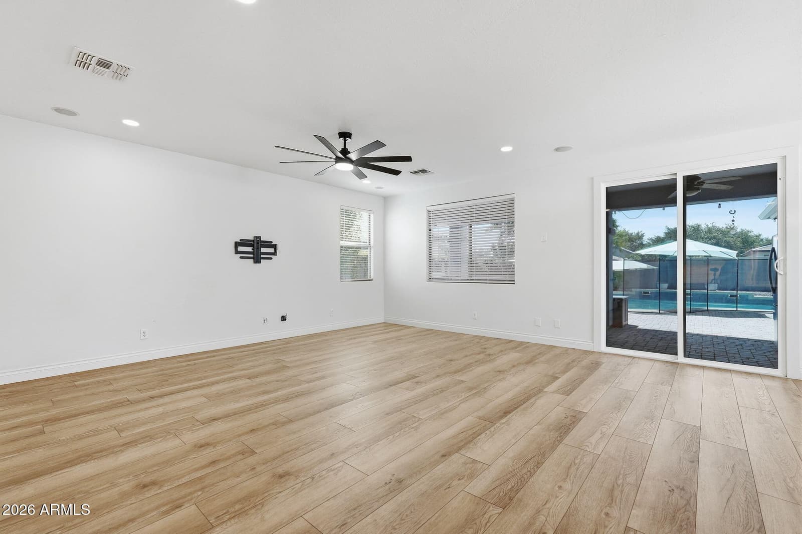 12956 N 152nd Avenue, Surprise, AZ 85379 — photo 9 of 73