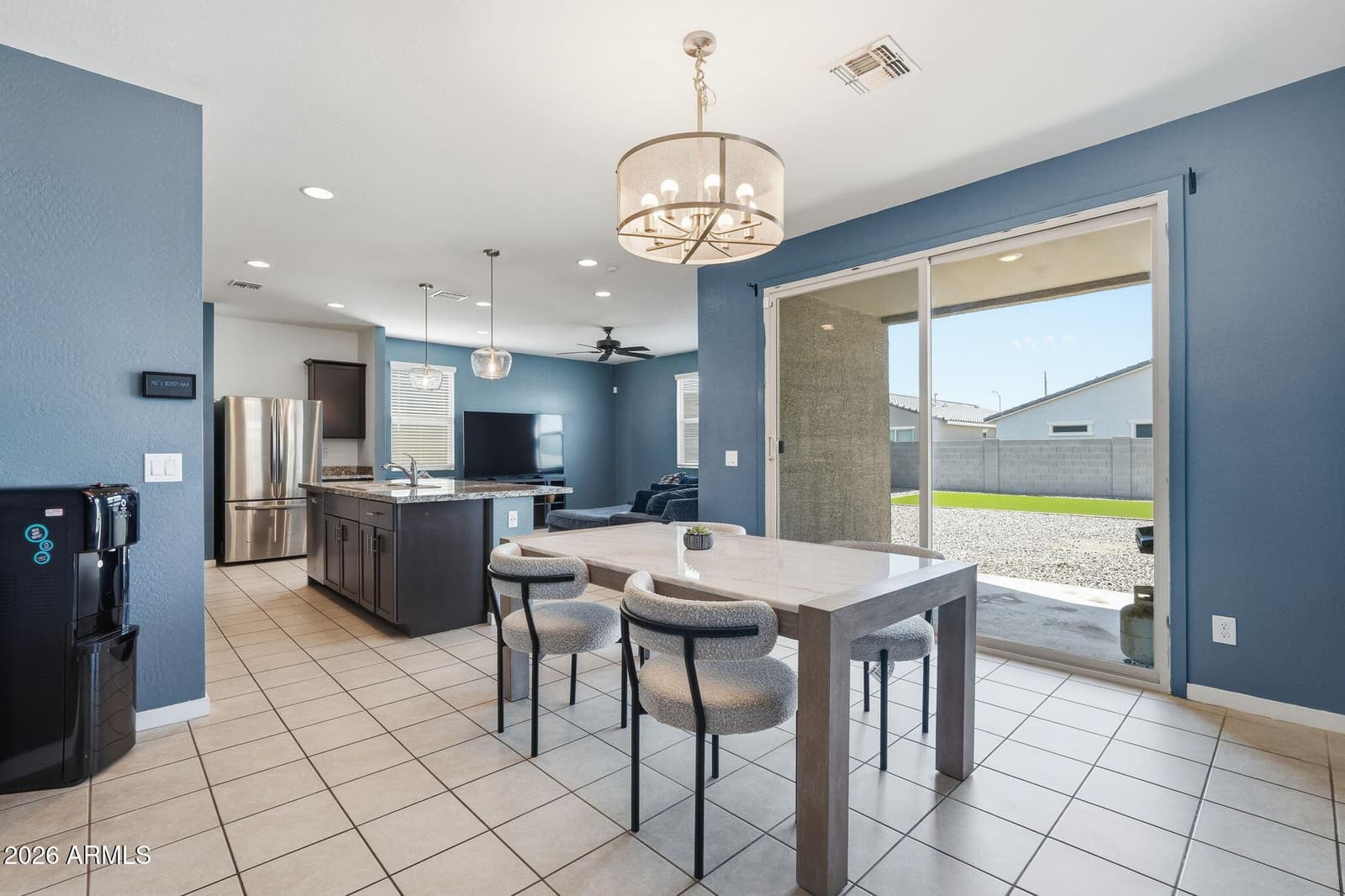 6835 W Getty Drive, Phoenix, AZ 85043 — photo 5 of 50