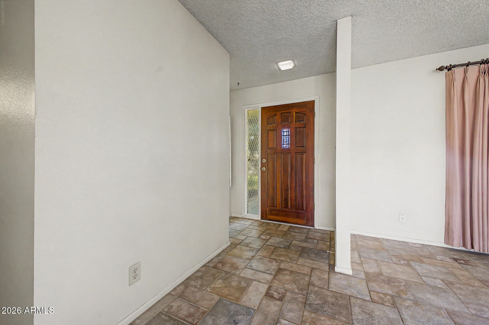 407 E 8th Street, Mesa, AZ 85203 — photo 9 of 44