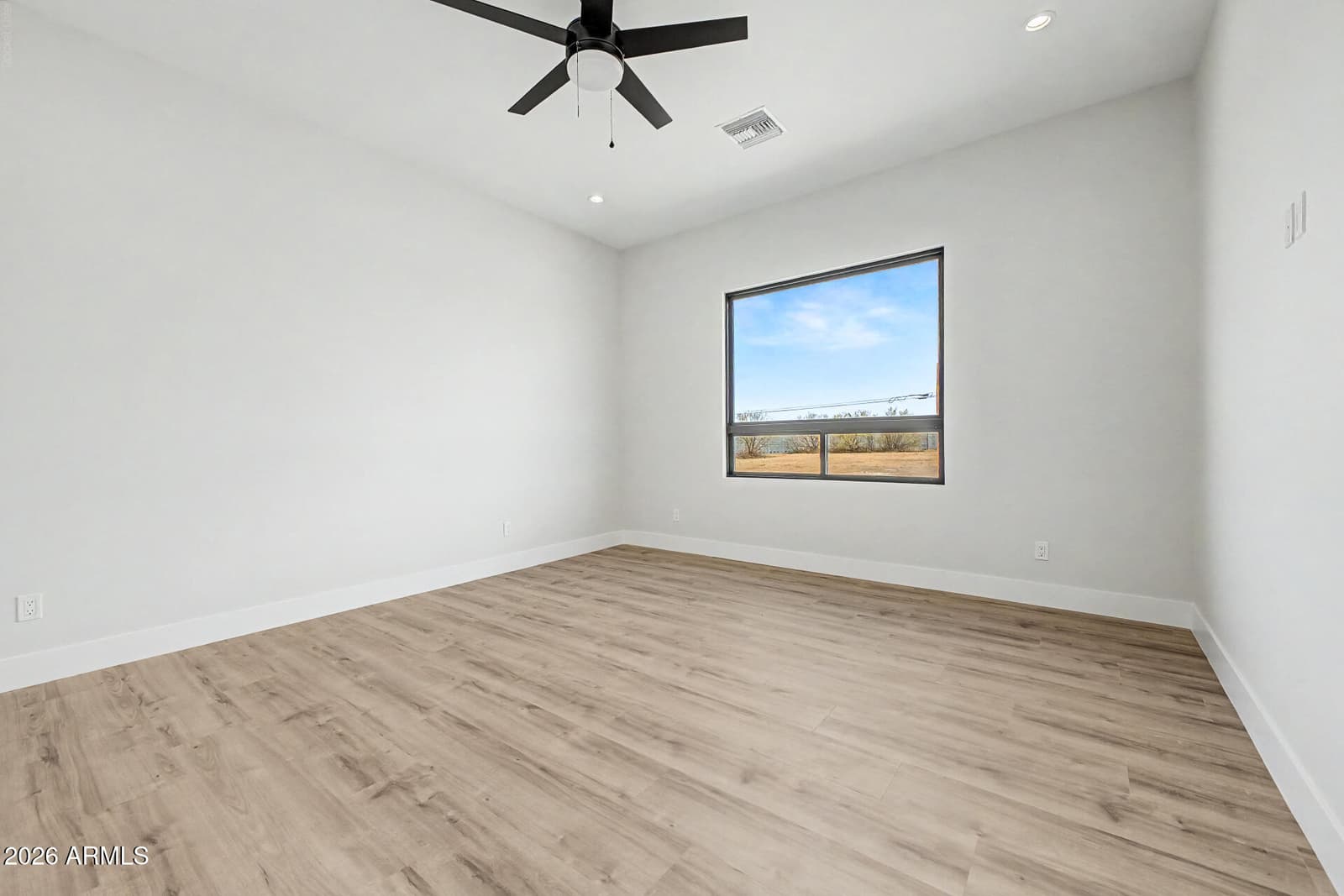 26529 N 241 Avenue, Wittmann, AZ 85361 — photo 13 of 37