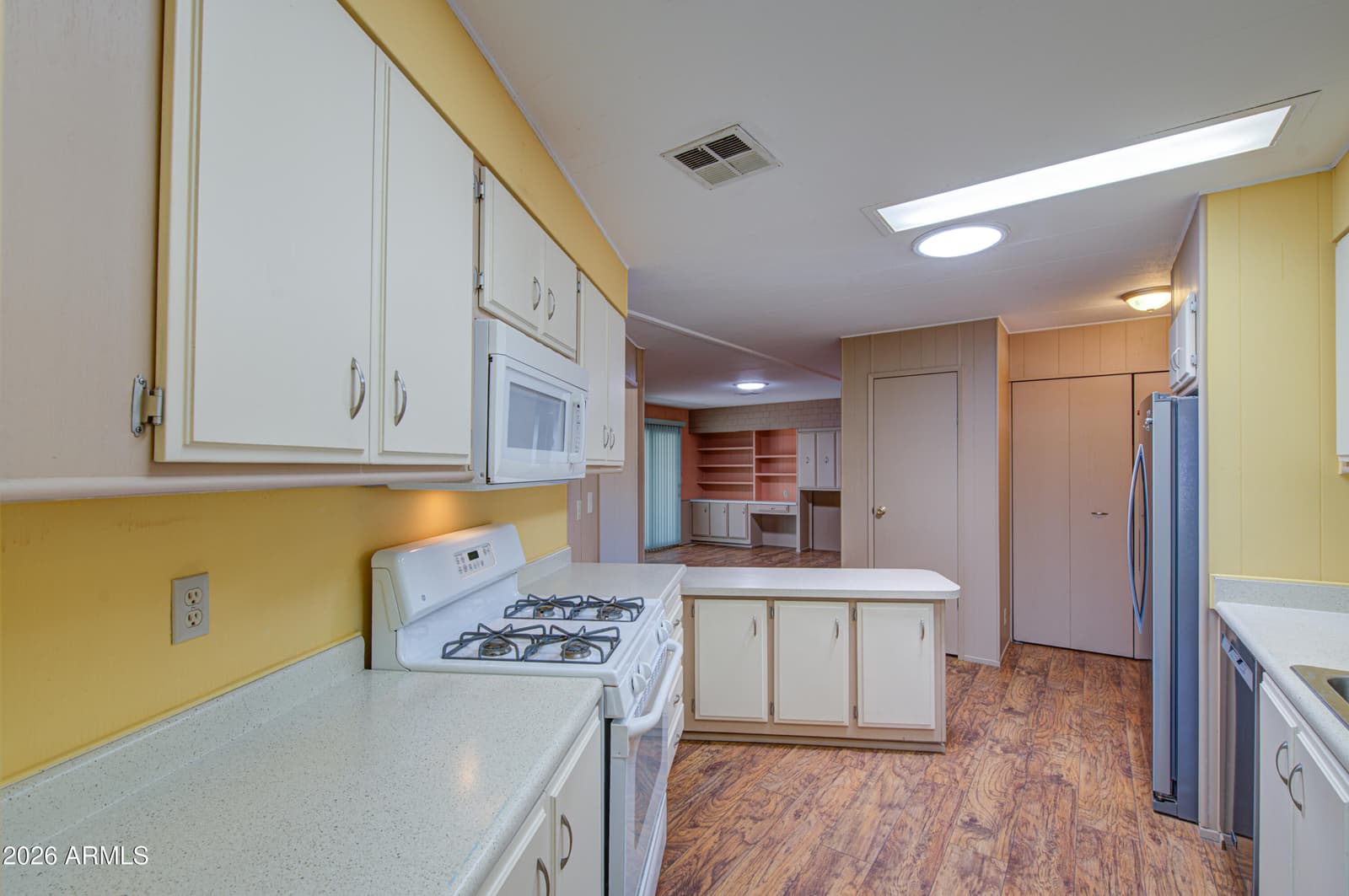 7303 E Baywood Avenue, Mesa, AZ 85208 — photo 11 of 36